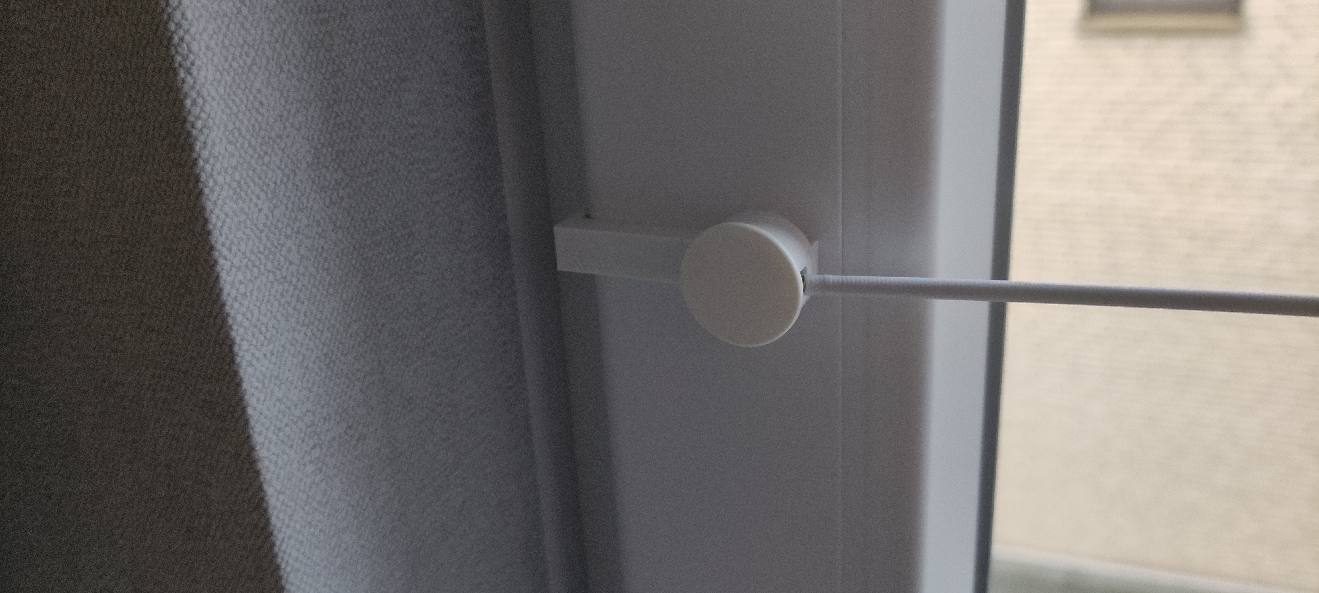 Curtain Wire Fastening