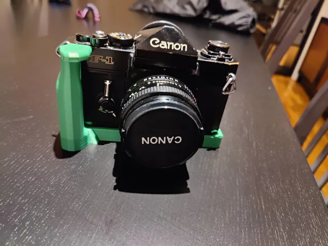 canon F1 grip