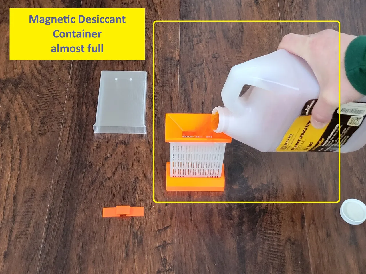 How to Make a Desiccant Container