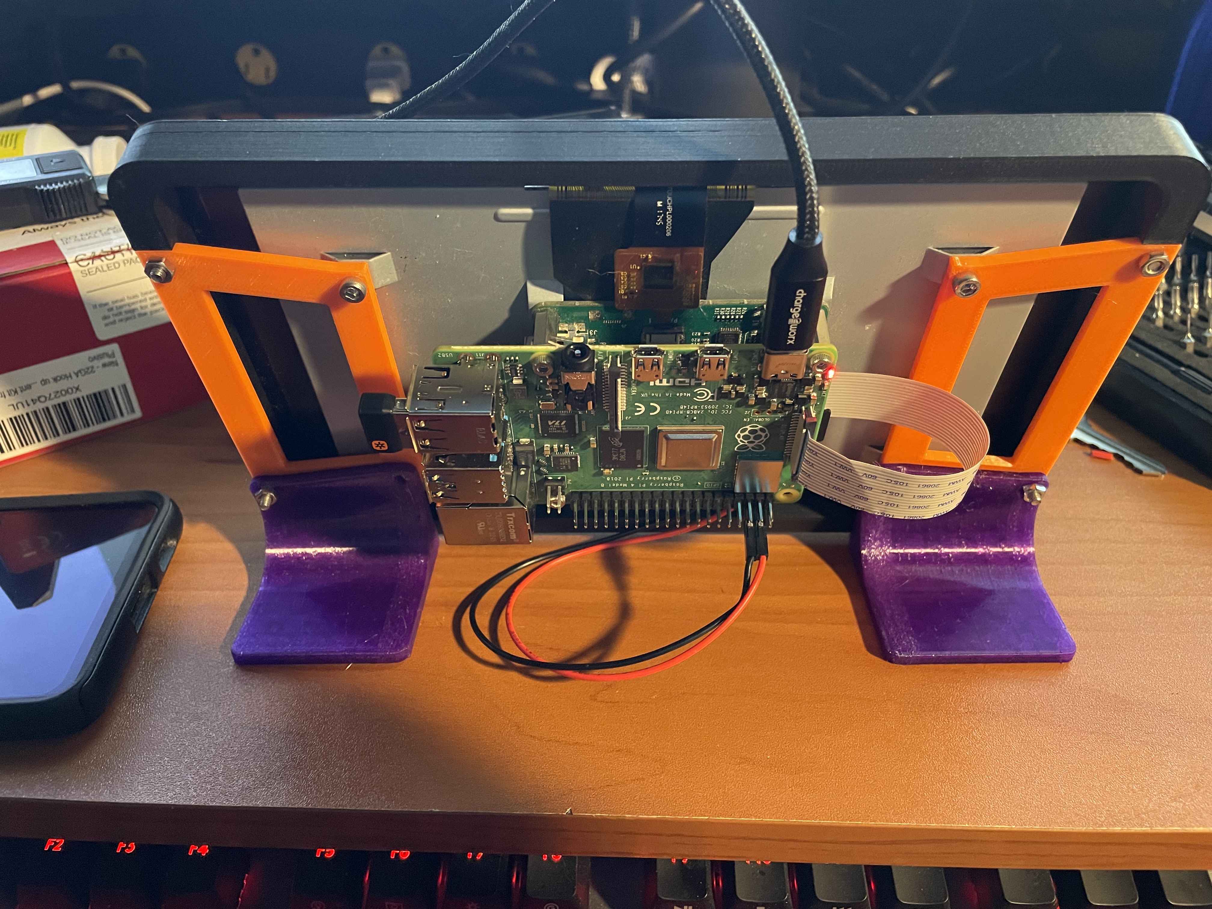 Simple Stand for Raspberry Pi 7" Touchscreen