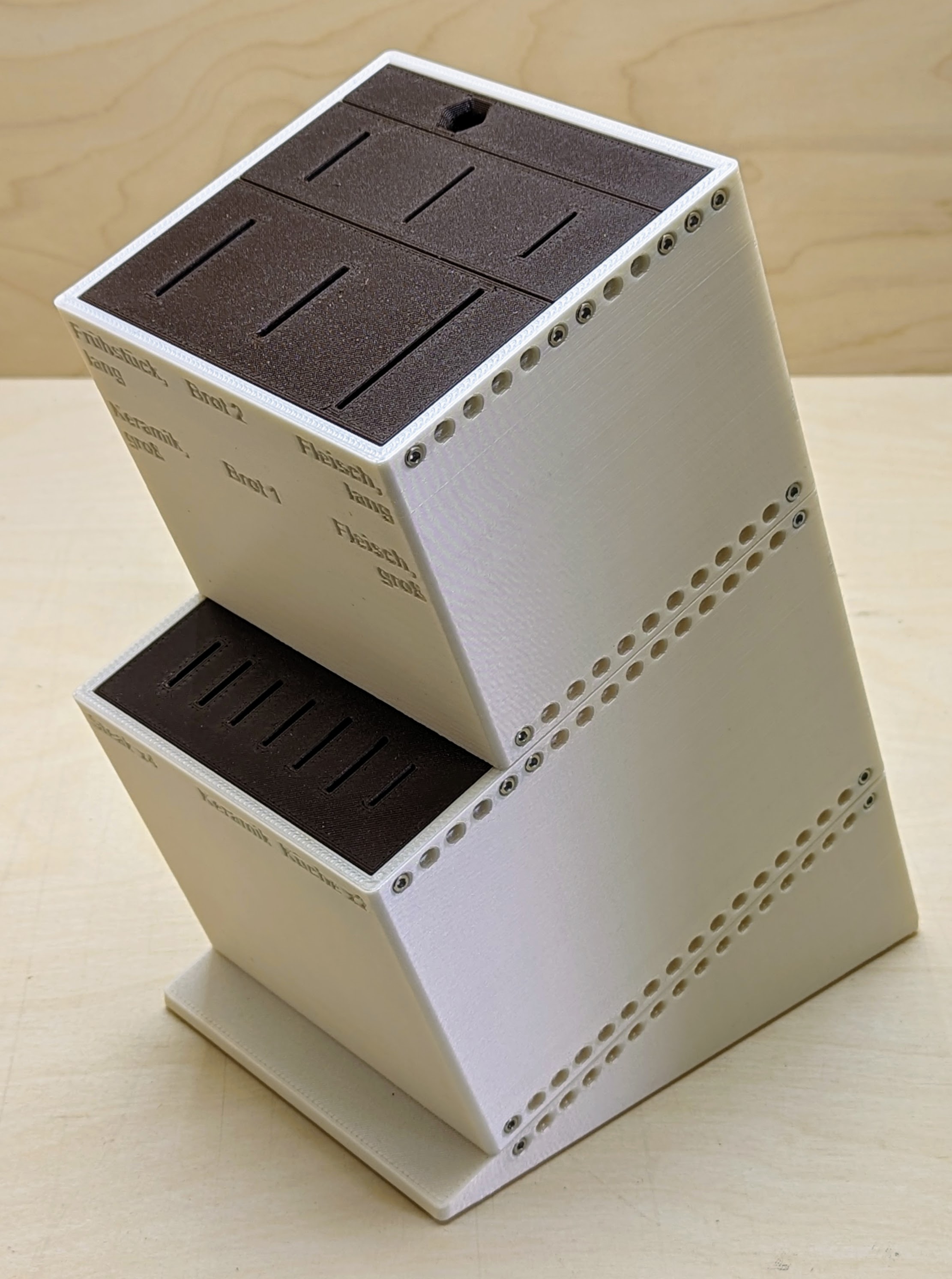Miniatura 4 do modelo 3D Parametric Knife Block / Parametrischer Messerblock