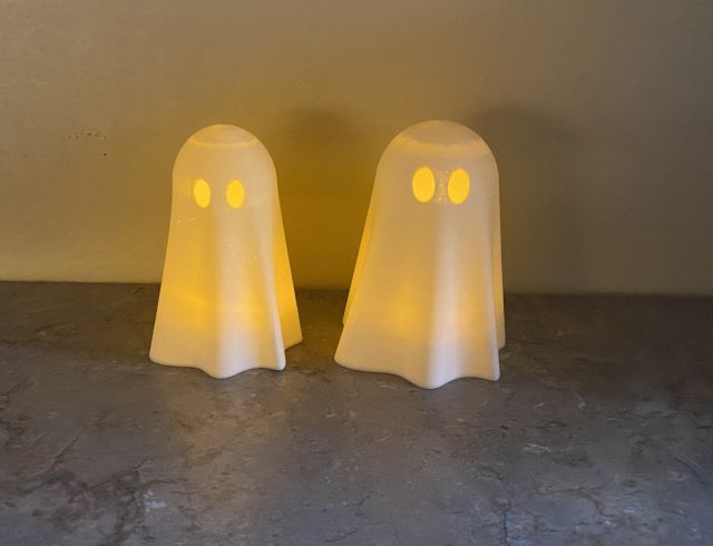 Glowing Ghosts - Remix