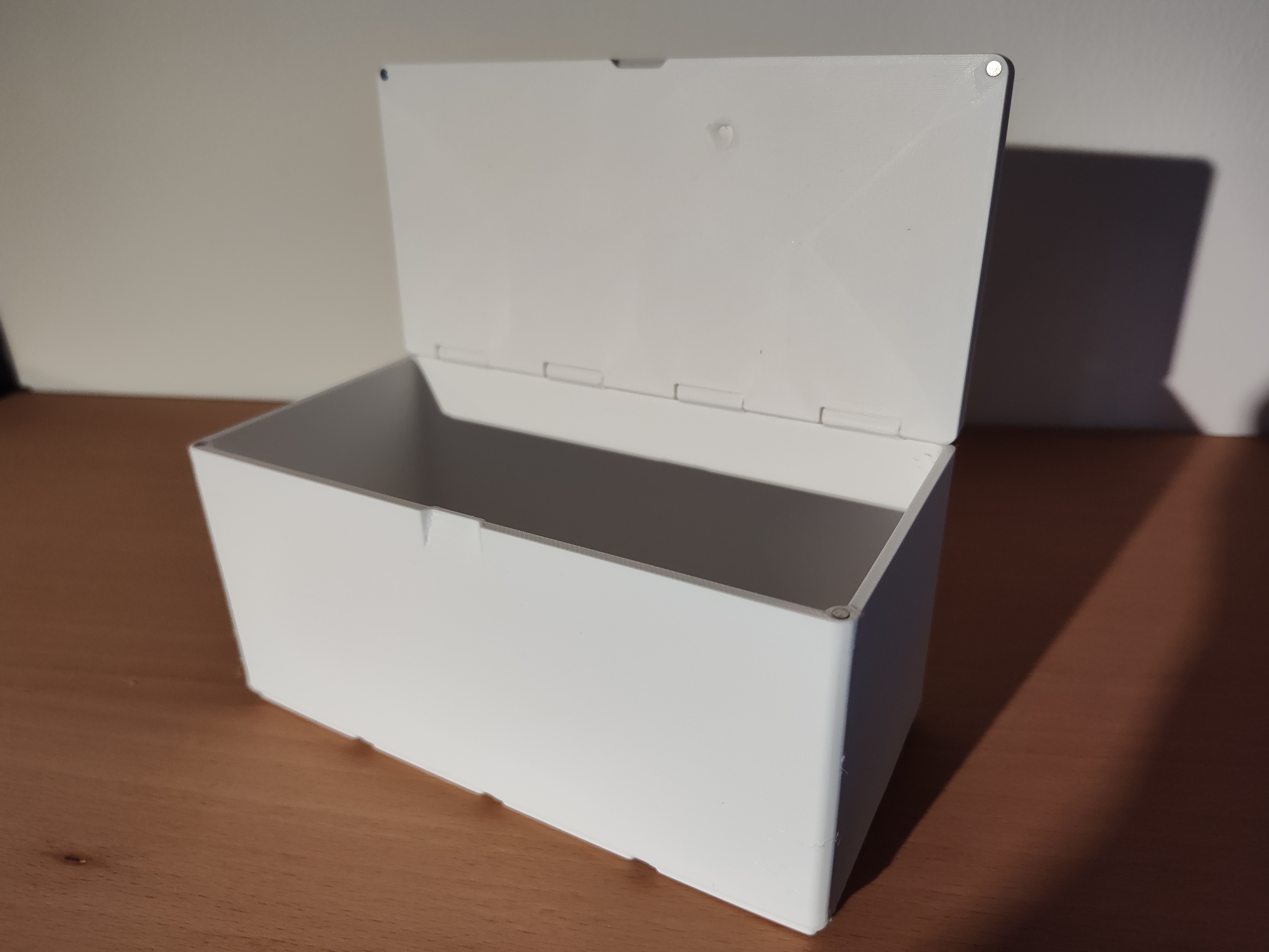 Gridfinity Box with Lid 4x2 12u (magnetic, filament hinge)