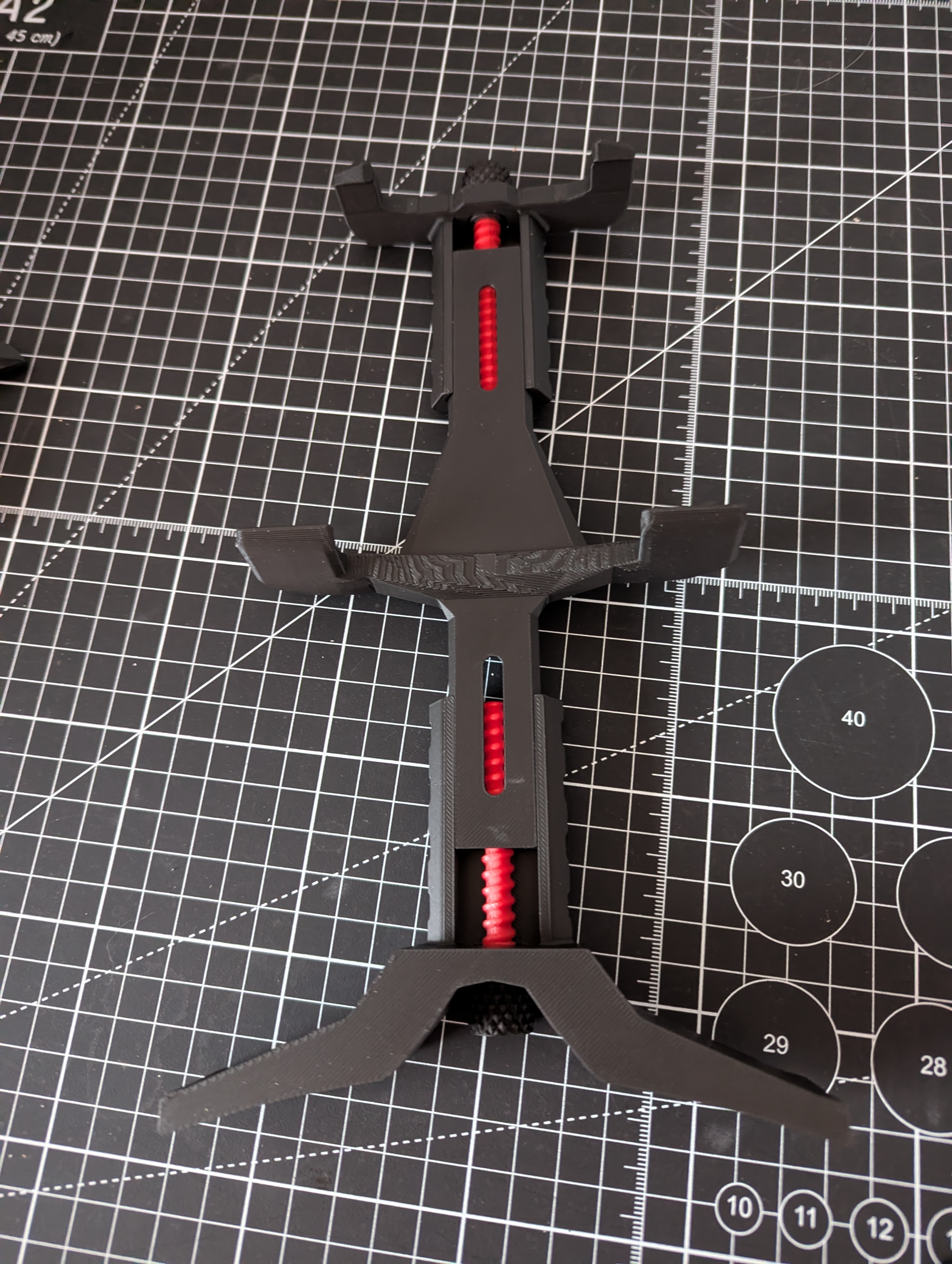 Miniatura 4 do modelo 3D Adjustable Steamdeck belly stand
