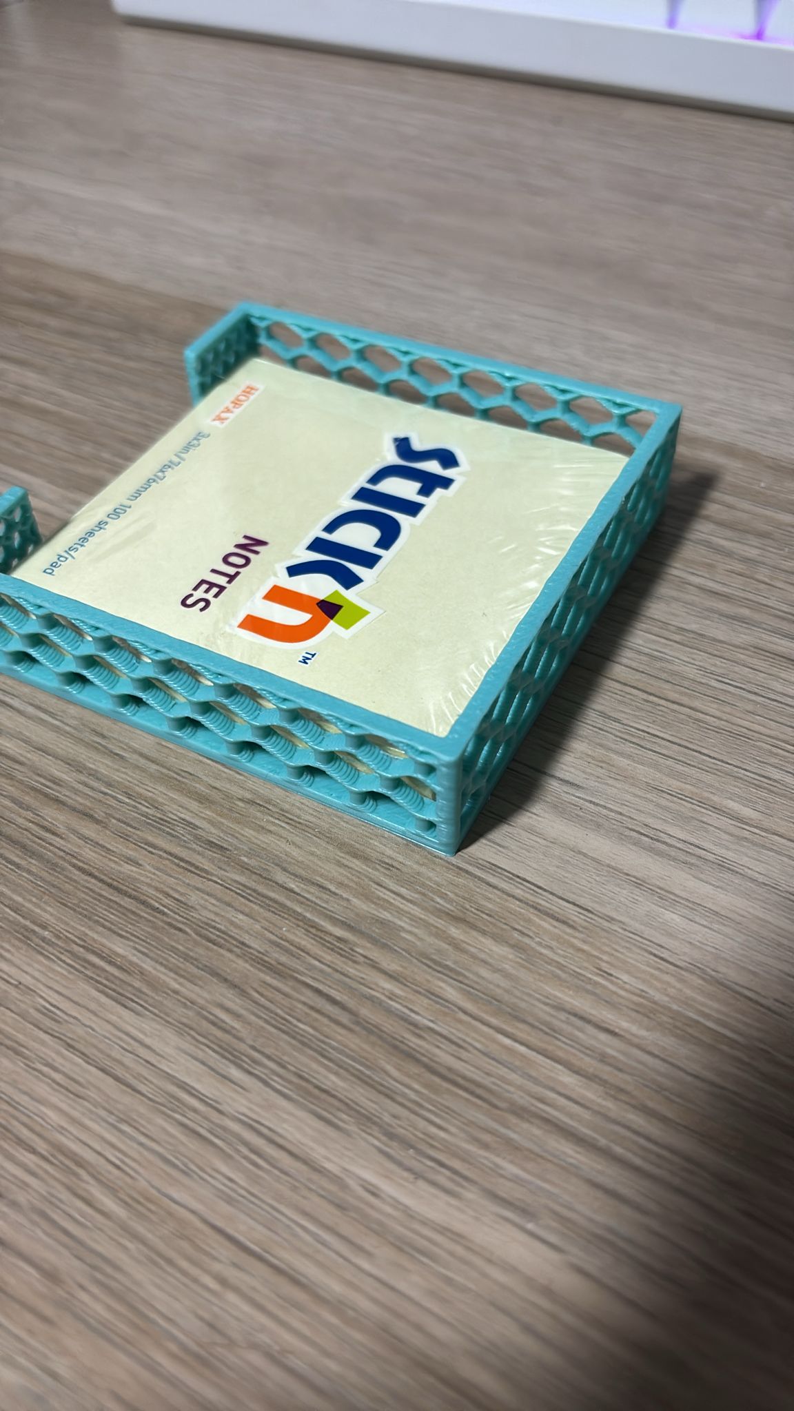 sticky note holder
