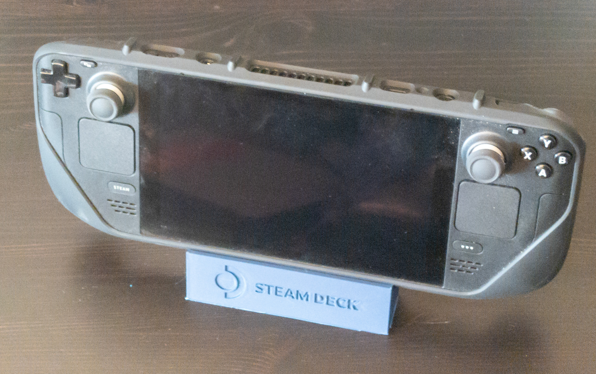 Steam Deck stand for use with dbrand Killswitch case by Taisto