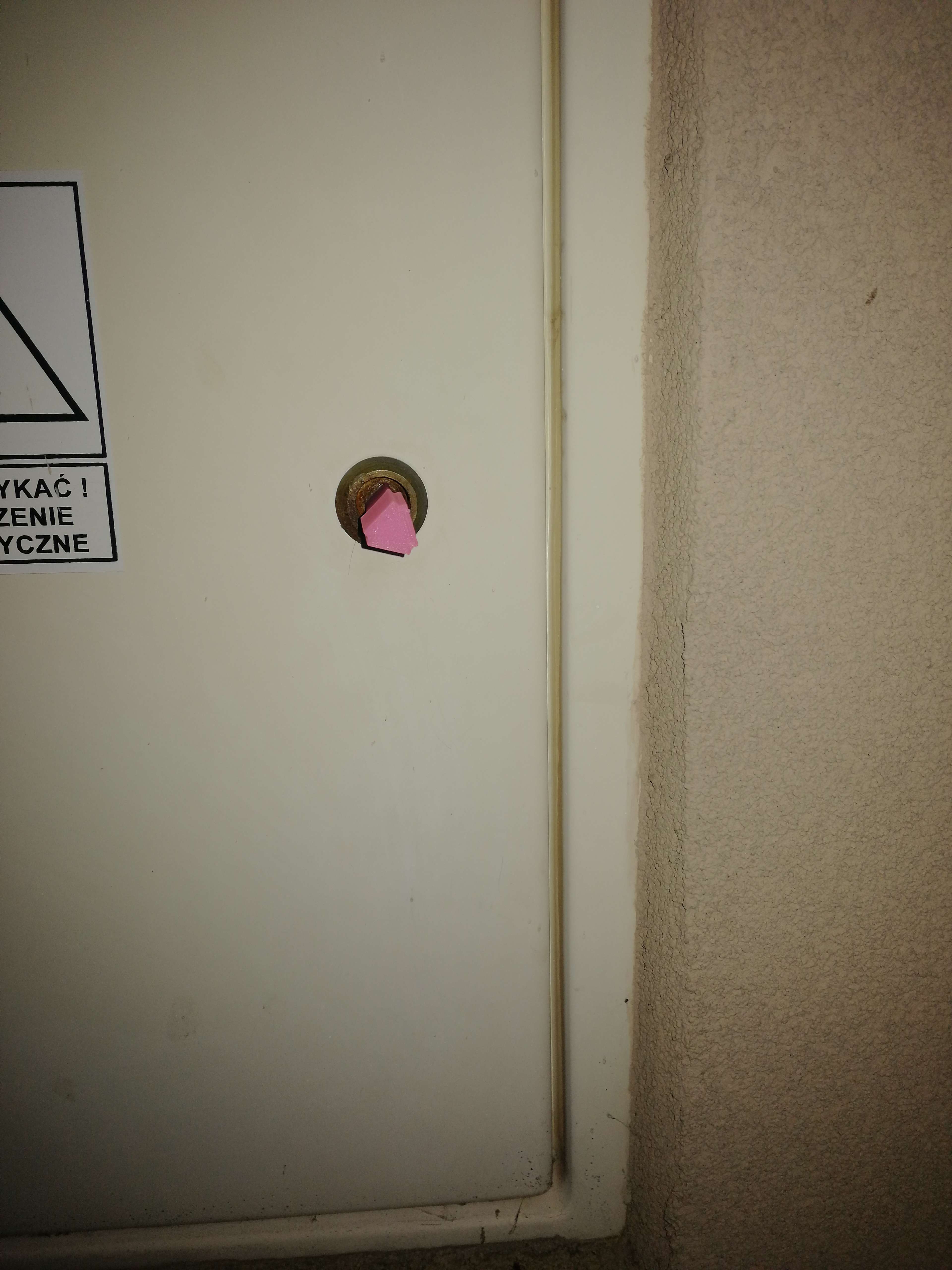 Electric Box Key (3.17g) by Botaz Download free STL model