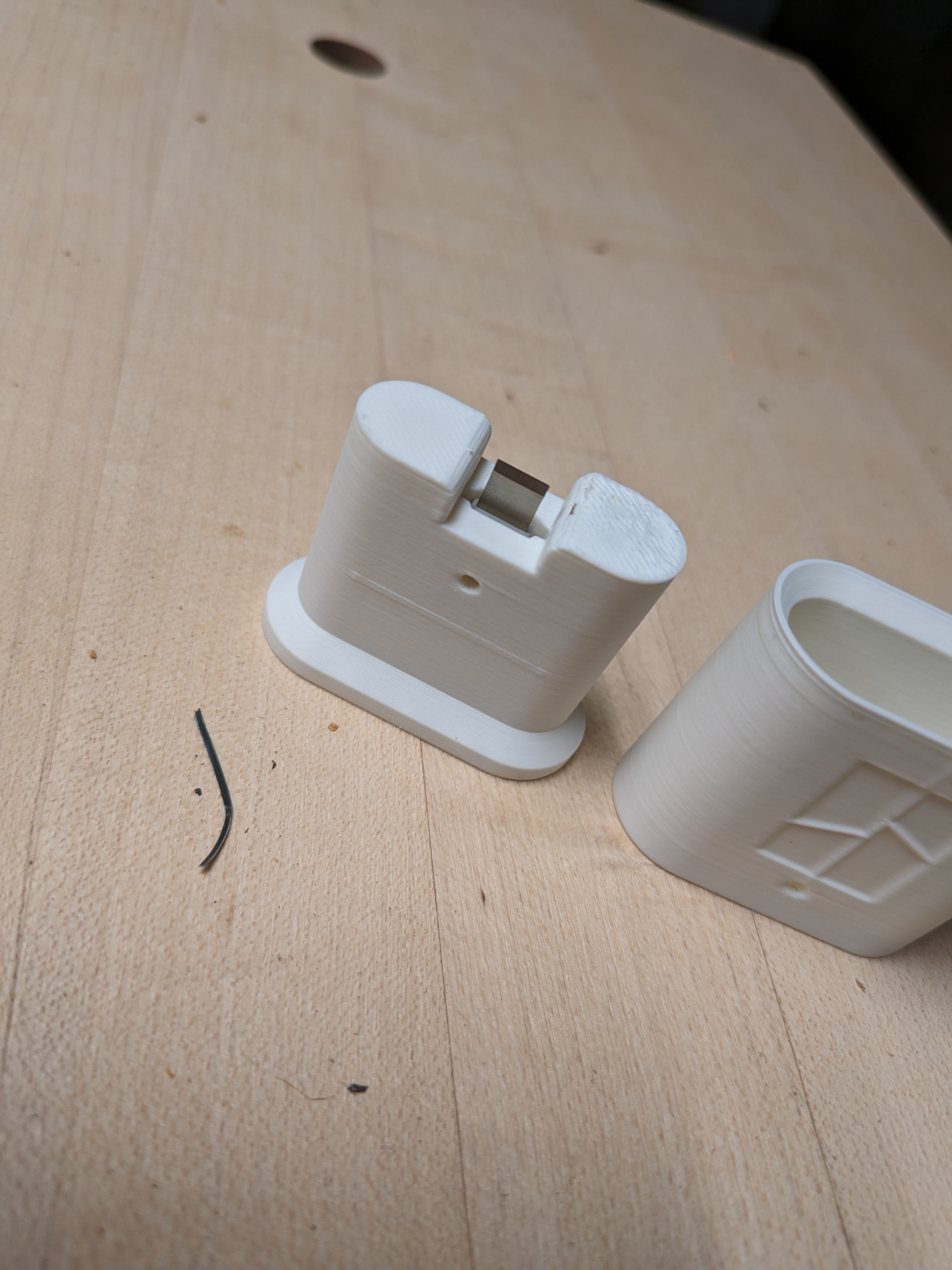 Filament Cutter with Captured Magnet Spring by Diggidydave | Download ...