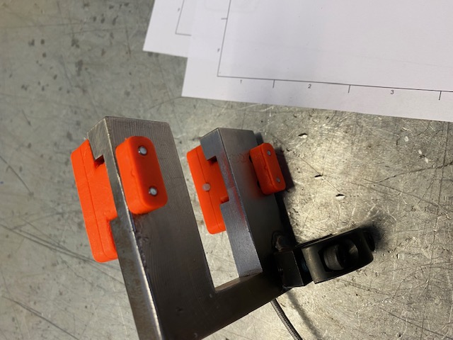 Keyence FU R77TZ Adapter left/right by fhartmann | Download free STL ...