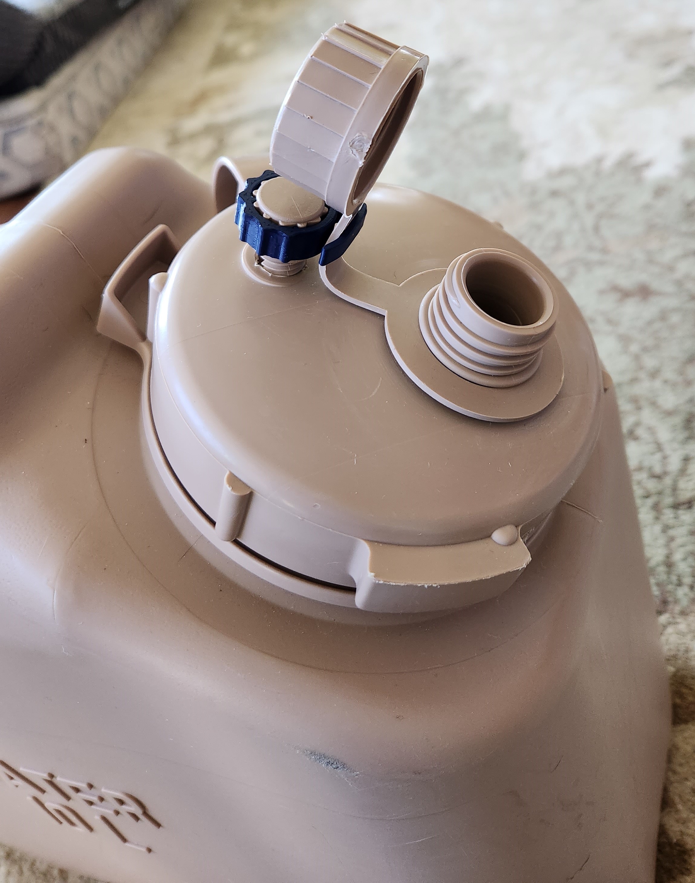 Cap strap clip for Scepter water jug by jrdn8056 Download free STL