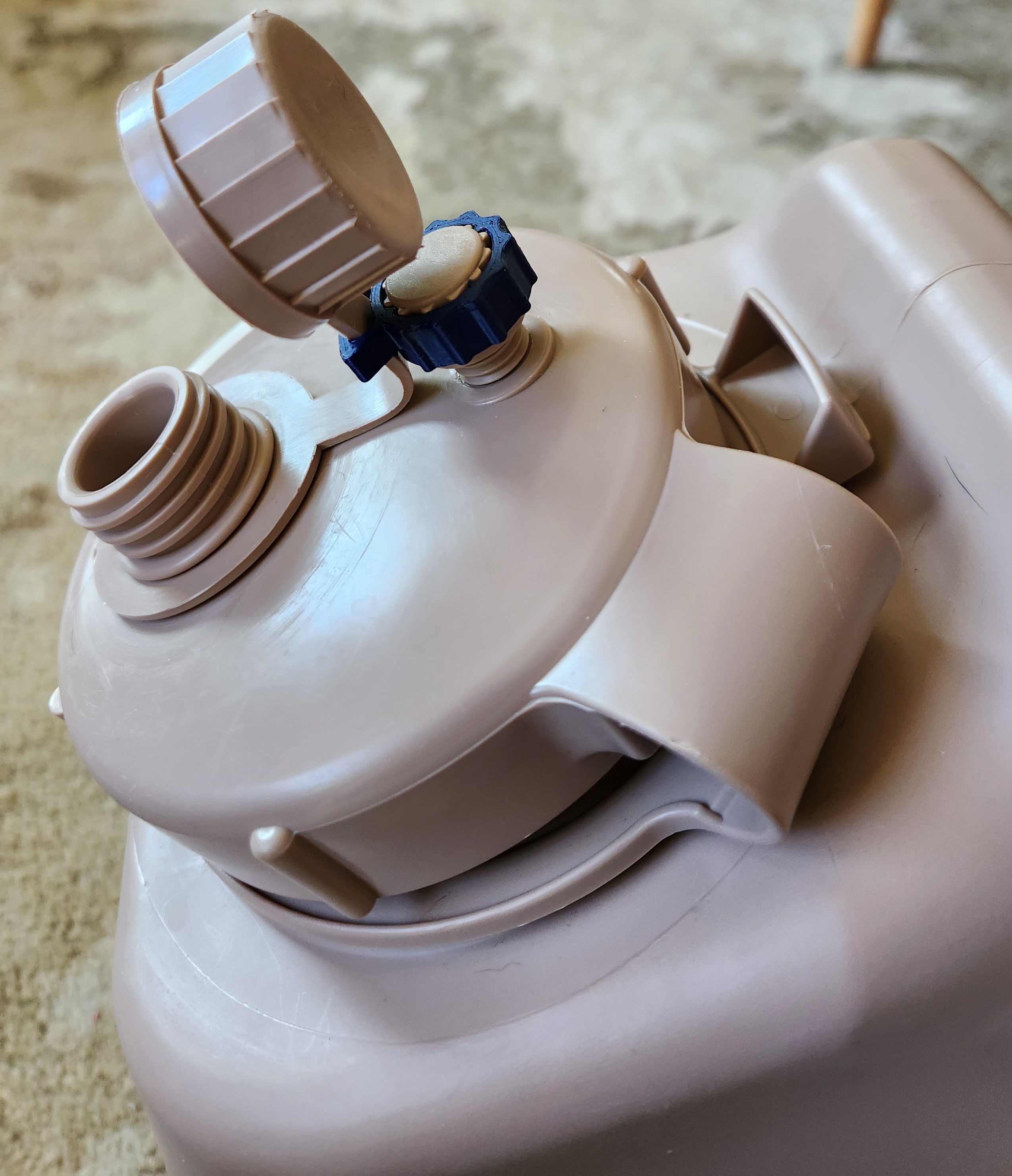 Cap strap clip for Scepter water jug by jrdn8056 Download free STL