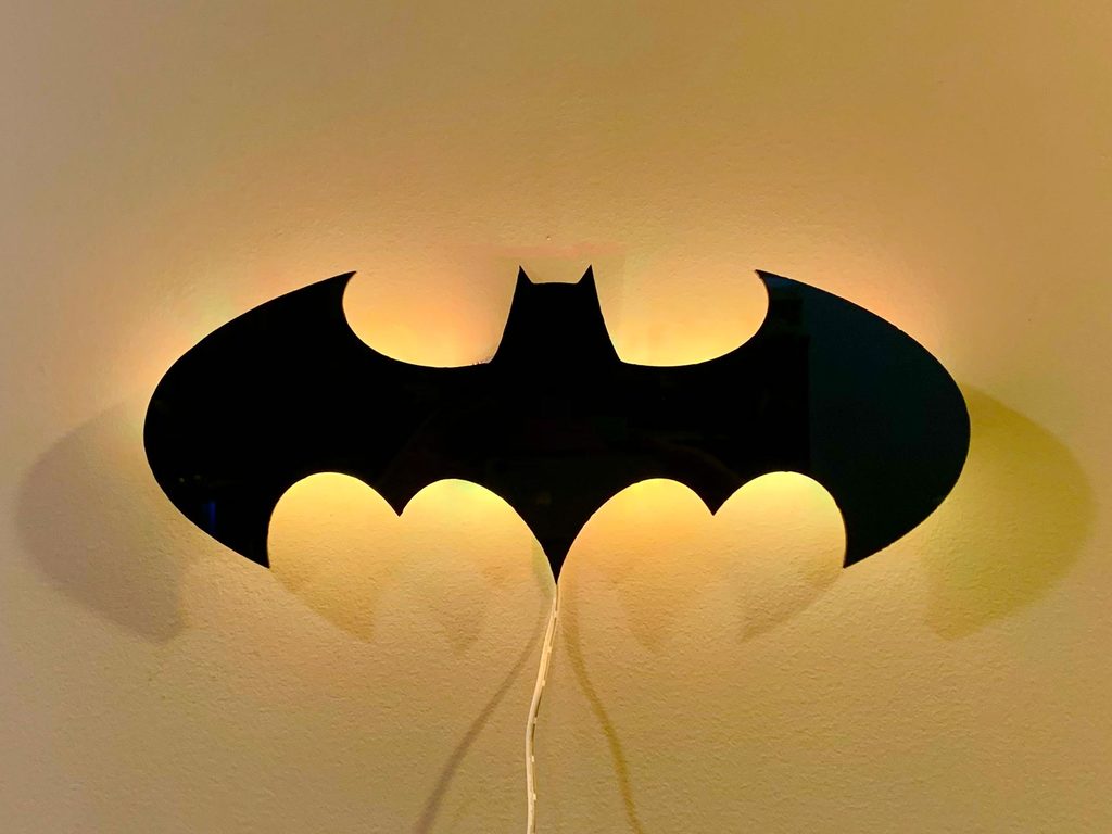 Miniatura 2 do modelo 3D LED Batman lamp, using Snapmaker 2 A350