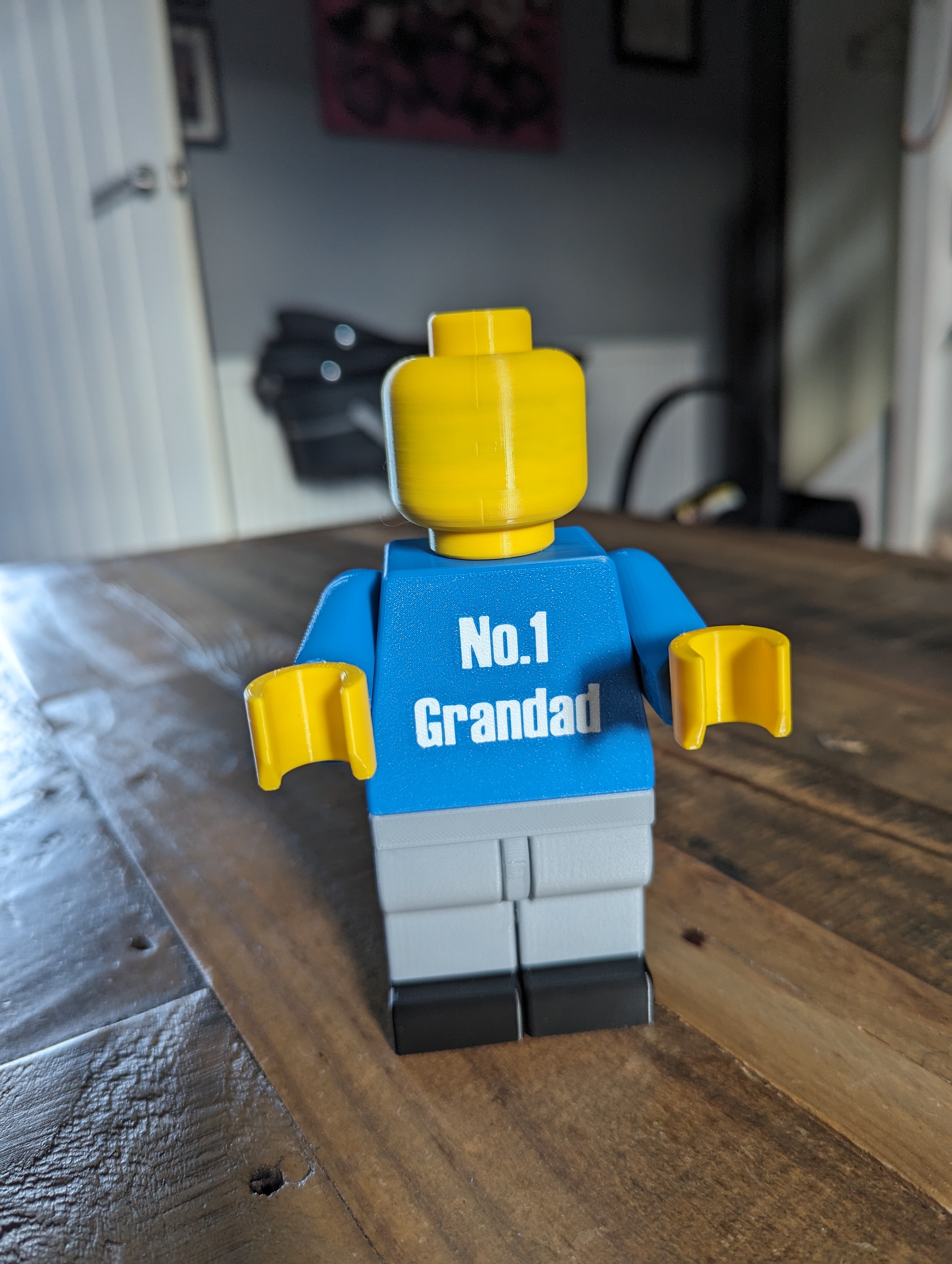 Easily customisable moveable figure — miniatura 5