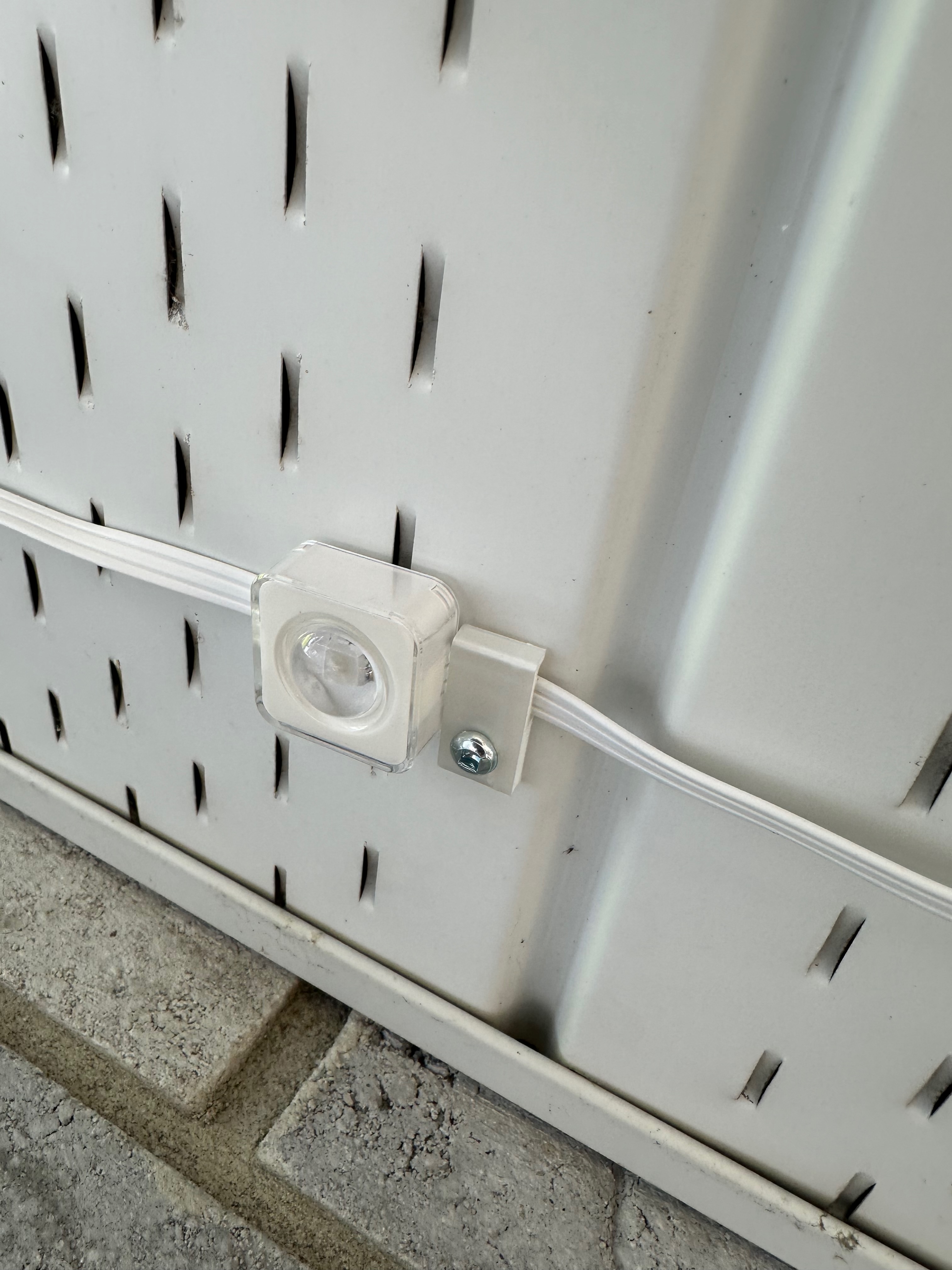 Flat Wire Clip