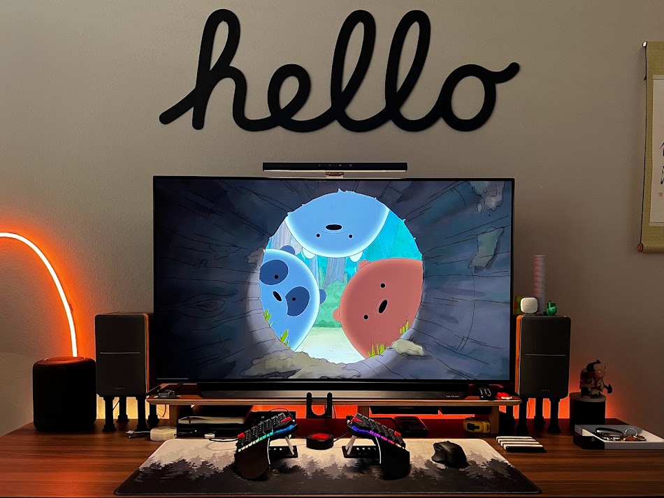 Apple Hello