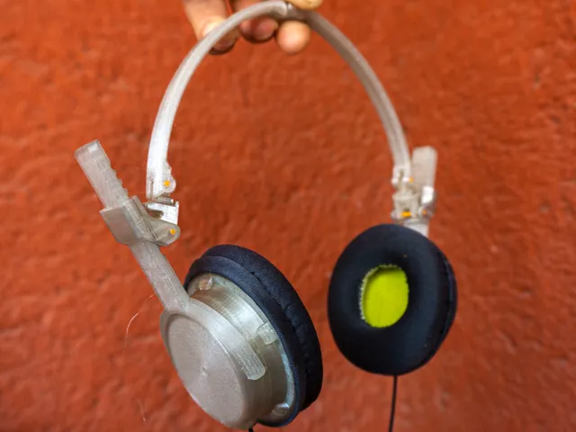 Fully printable headphones - (Reuse the speakers of your damaged headphones - 40mm)