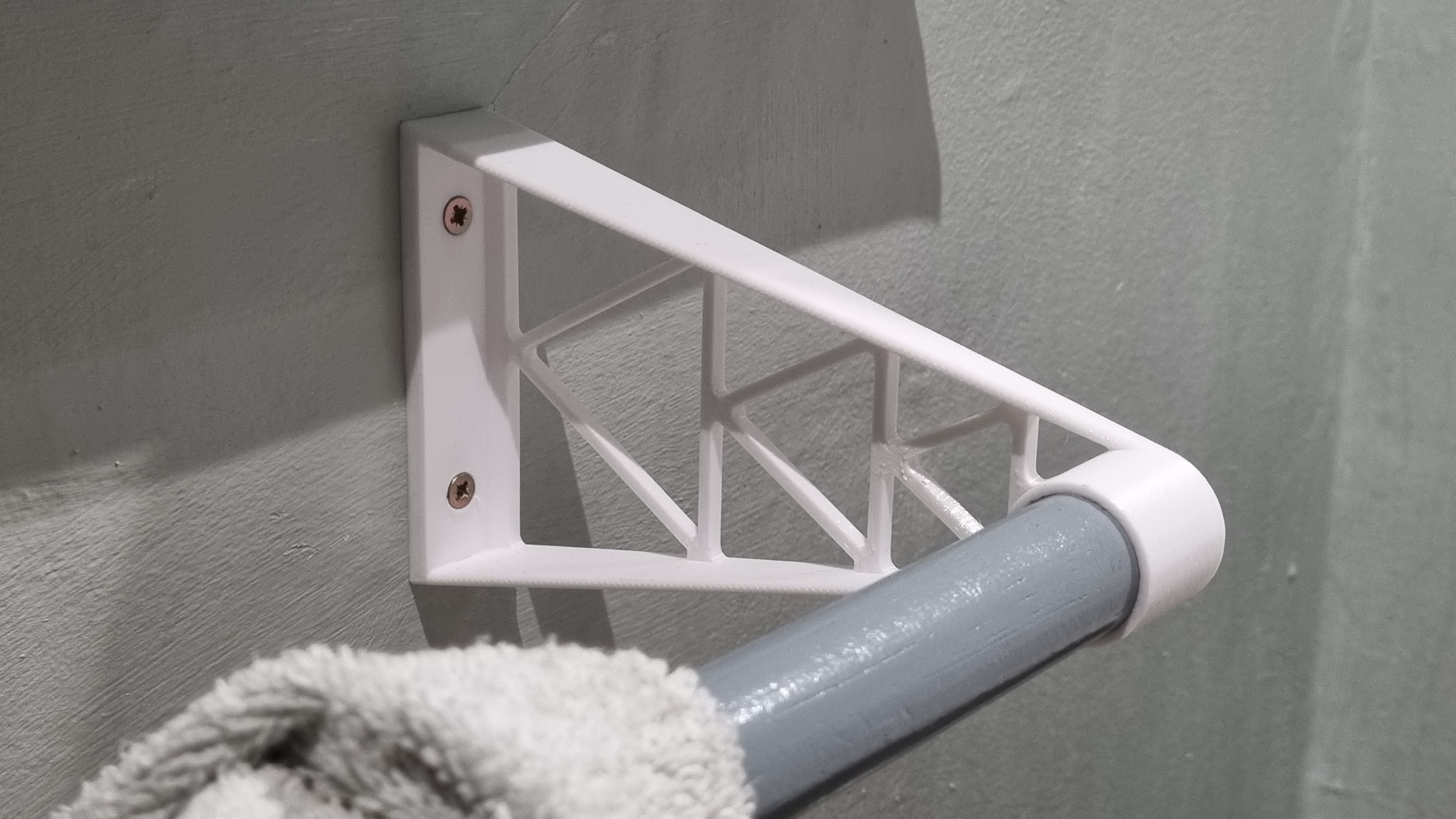 Towel Rail Brackets by Laughing Gravy Download free STL model