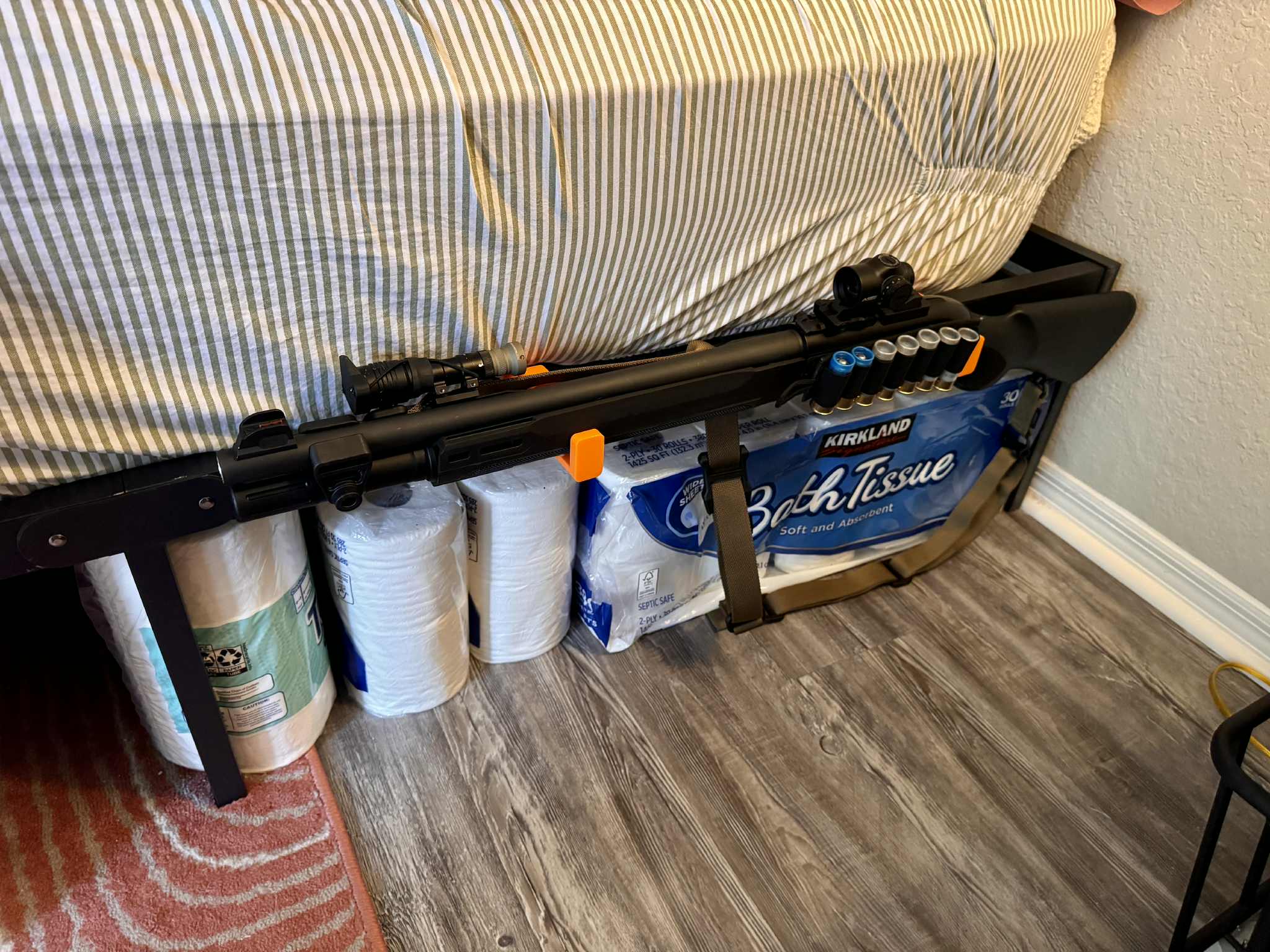 Bedside Firearms Rack — miniatura 2
