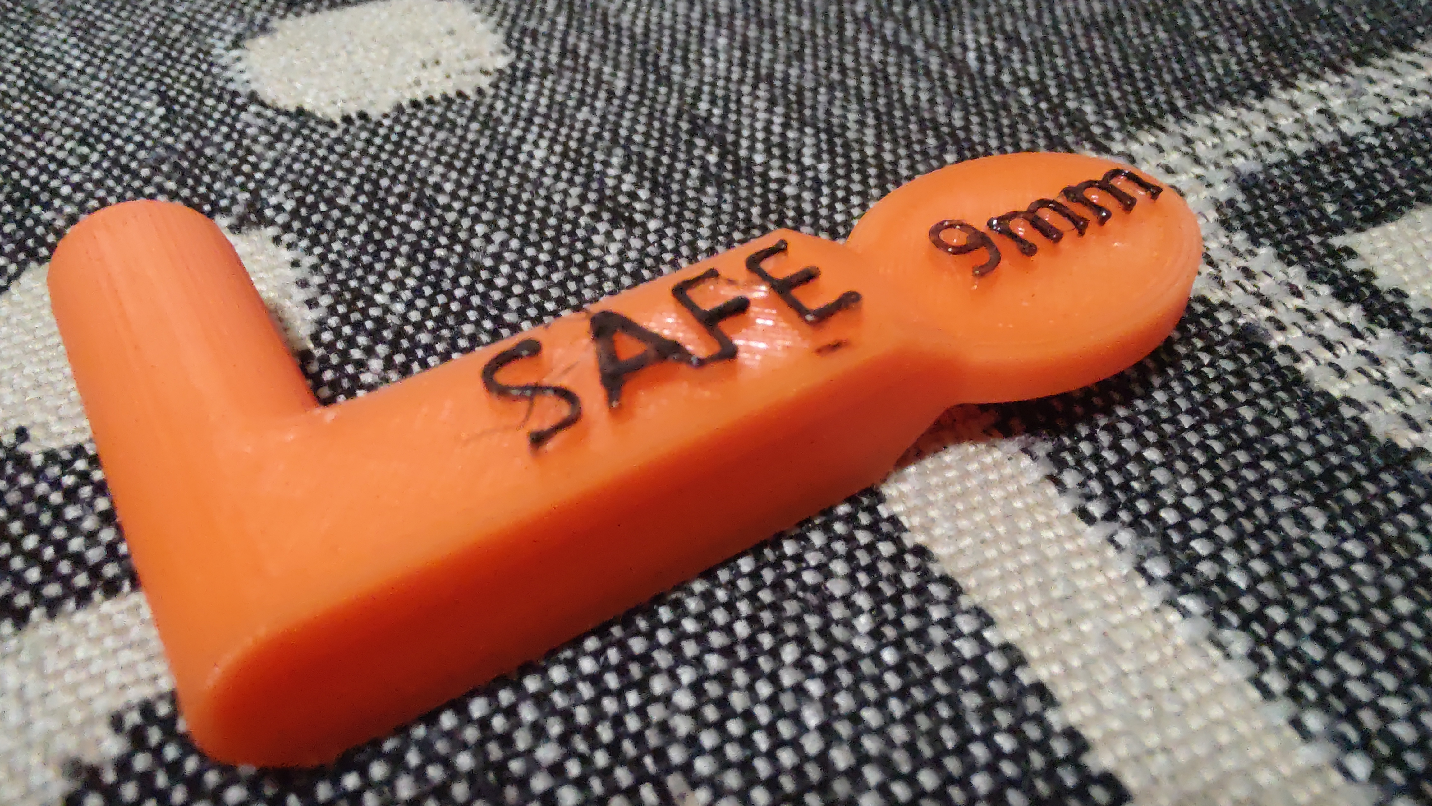 9 mm - Chamber Safety Flag V2