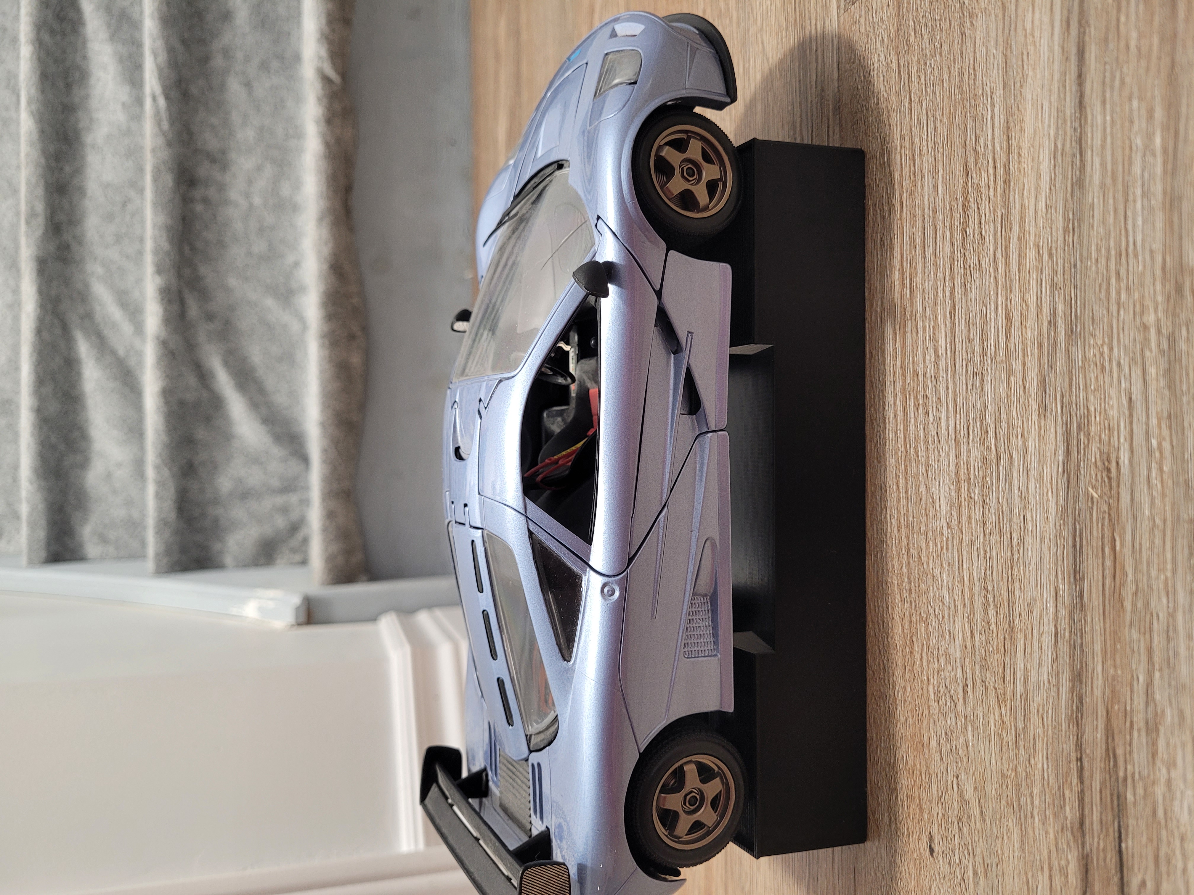 1:18 car display stand