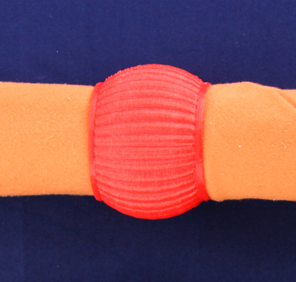 Miniatura 4 do modelo 3D Crown Napkin Ring