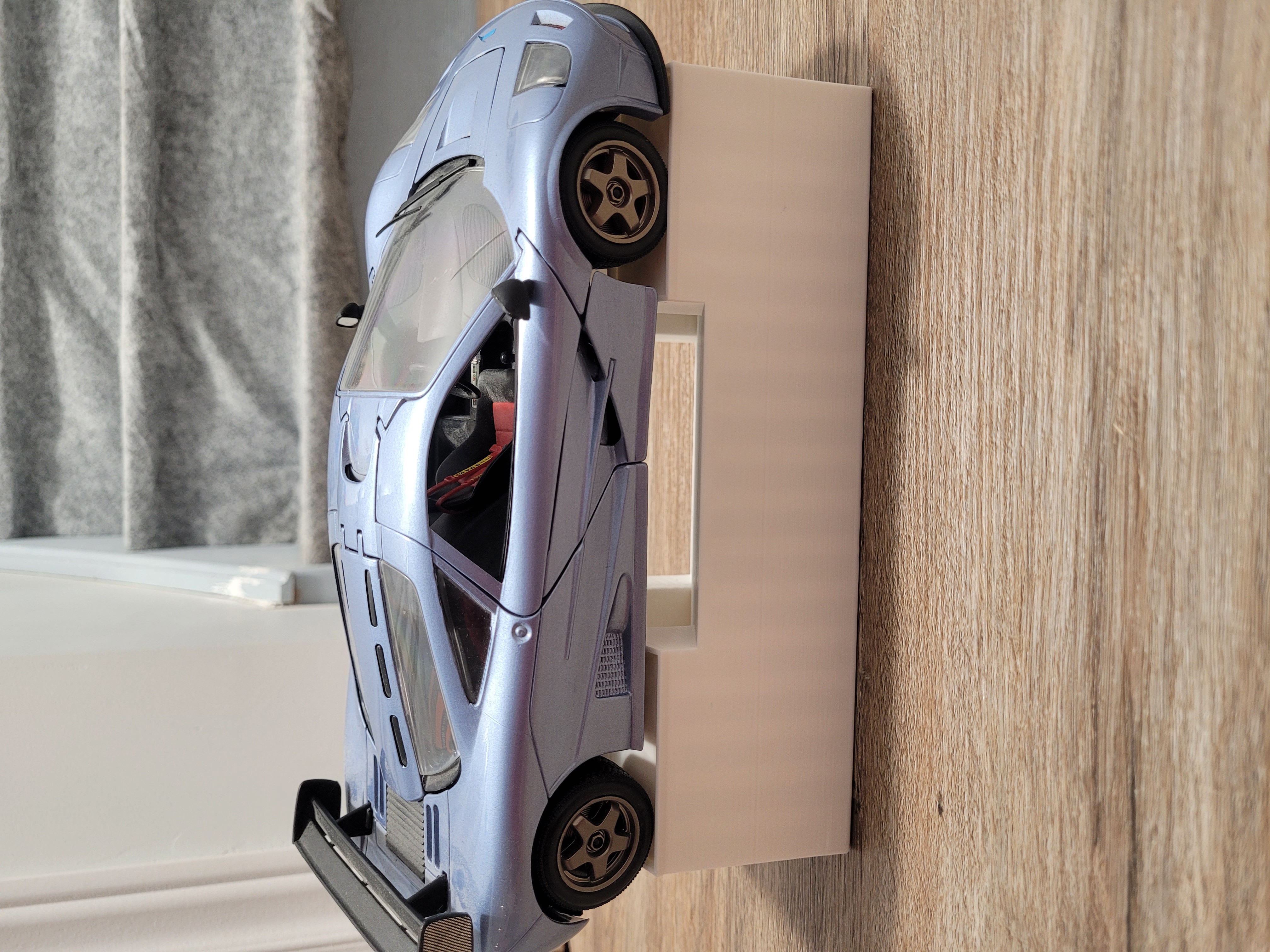 tall 1:18 car display stand