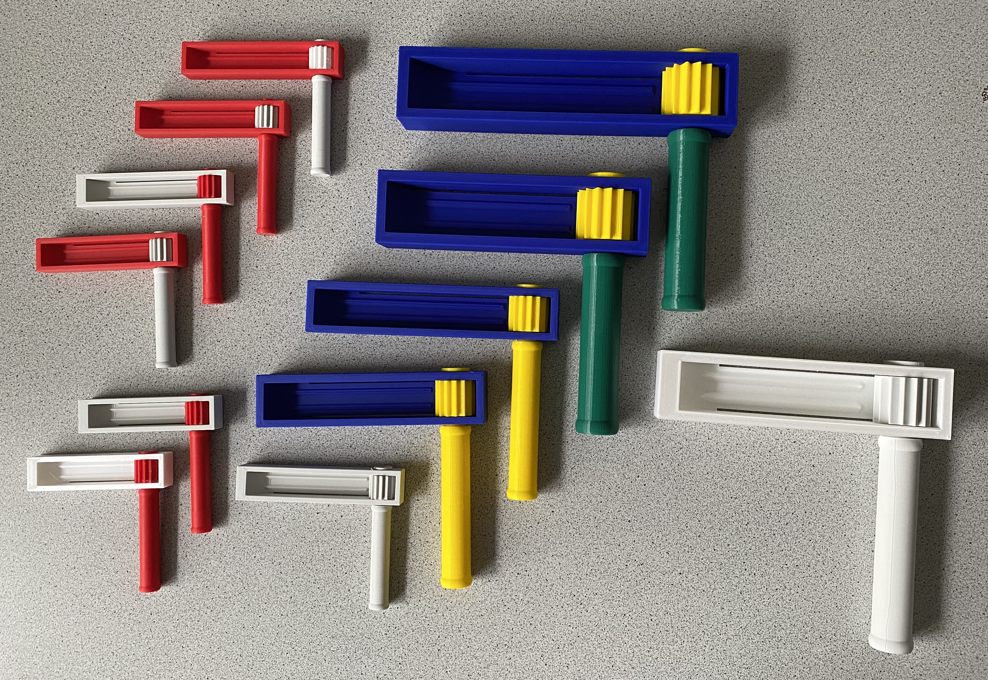 Spinning Rattles (different sizes, different noise, different sound)