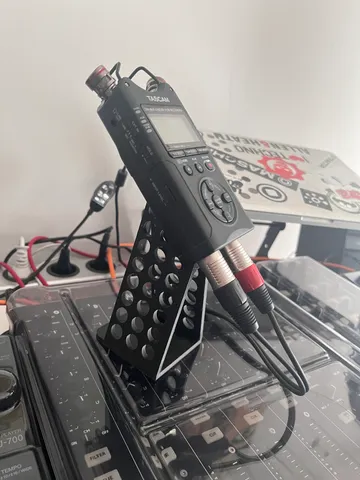 Tascam DR-40X Desktop/Studio Stand