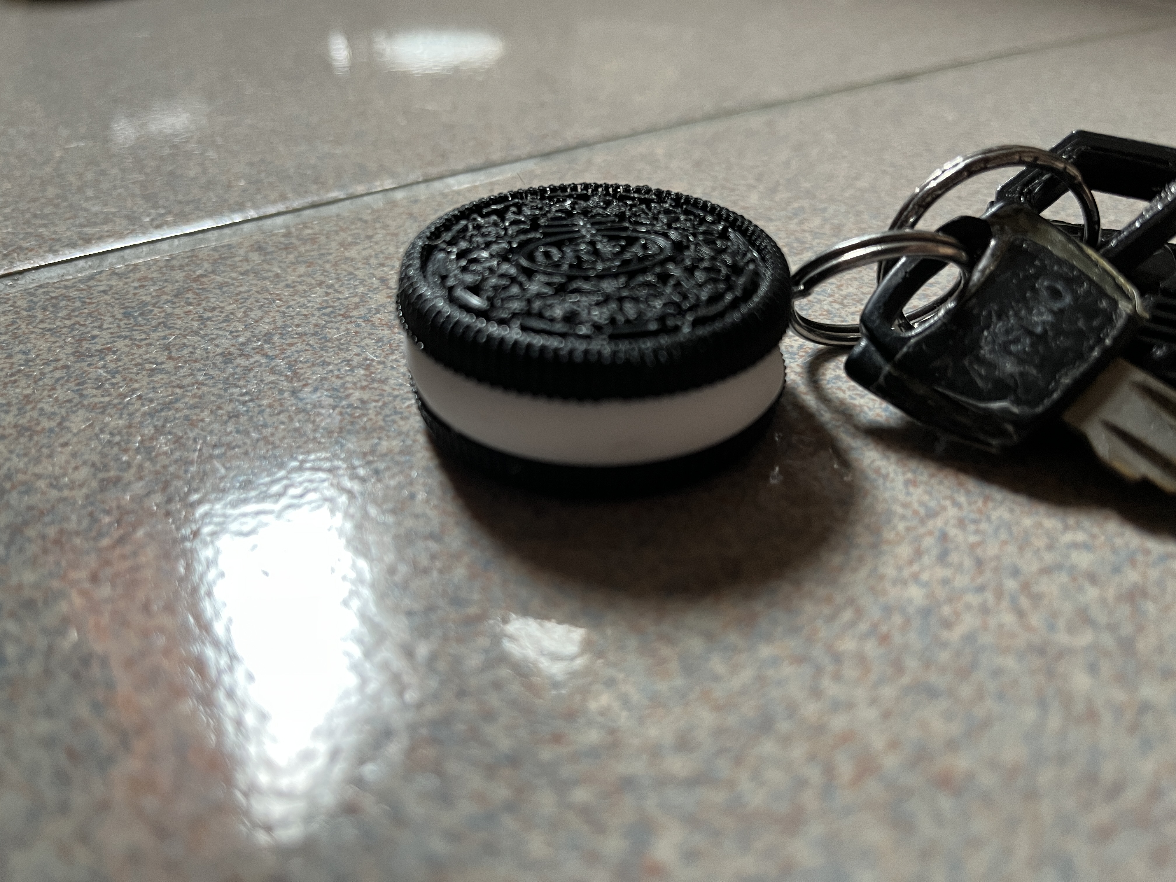Oreo cookie mold by Frank Huang