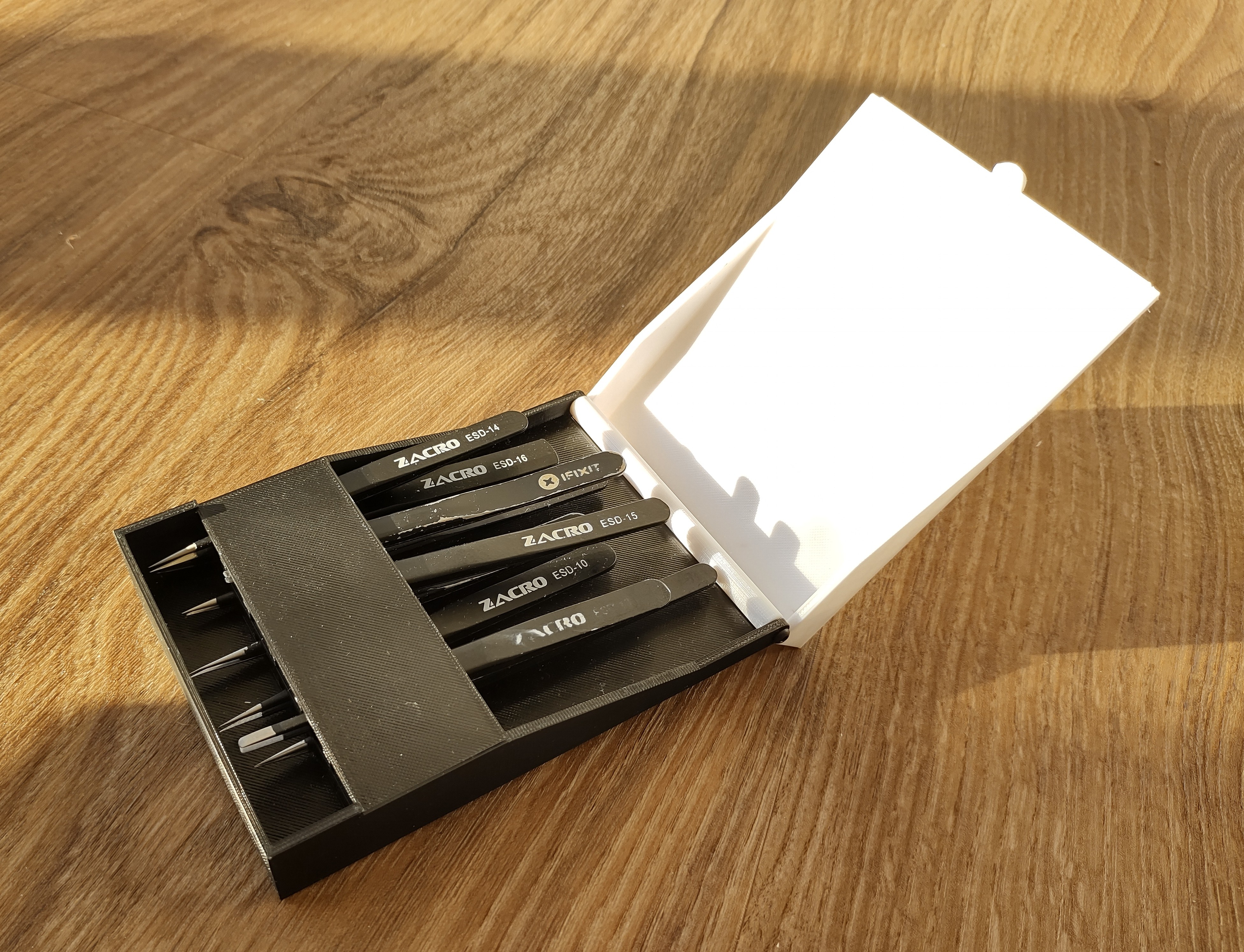 Tweezers Forceps Rugged Case