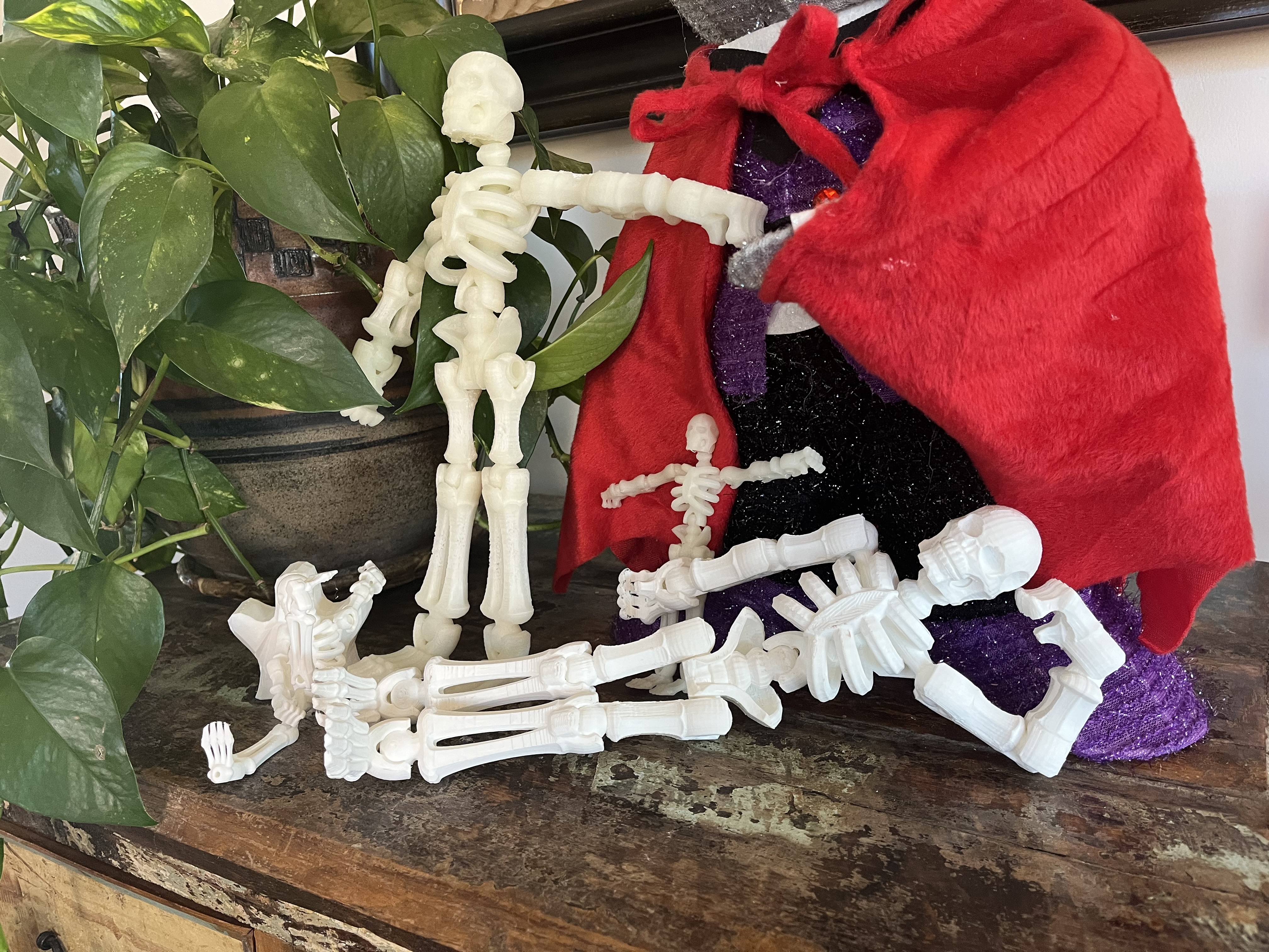 movable skeleton decoration