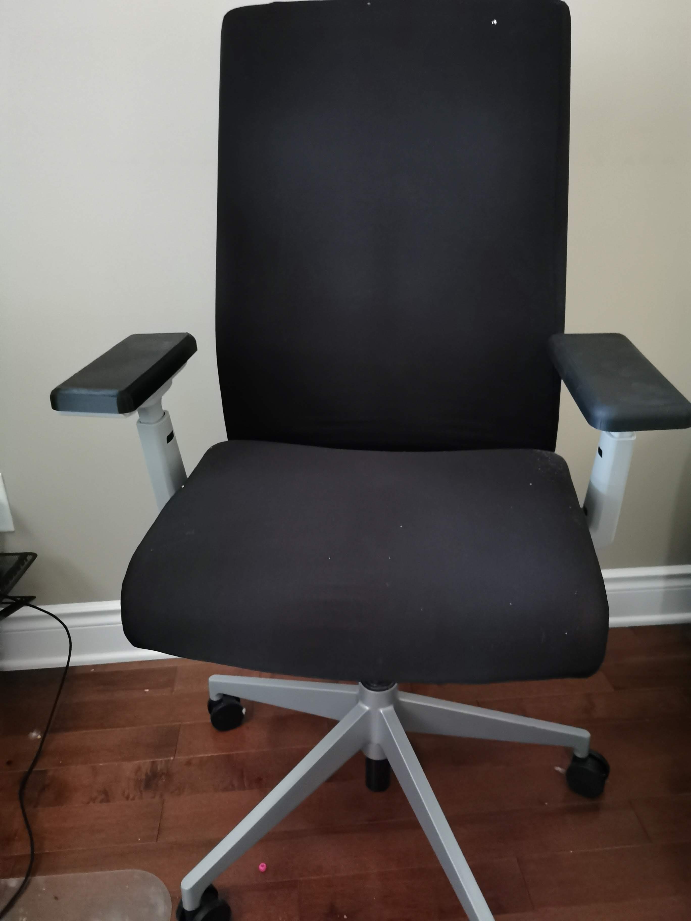 Haworth Very Chair Arm caps by Winston Download free STL model