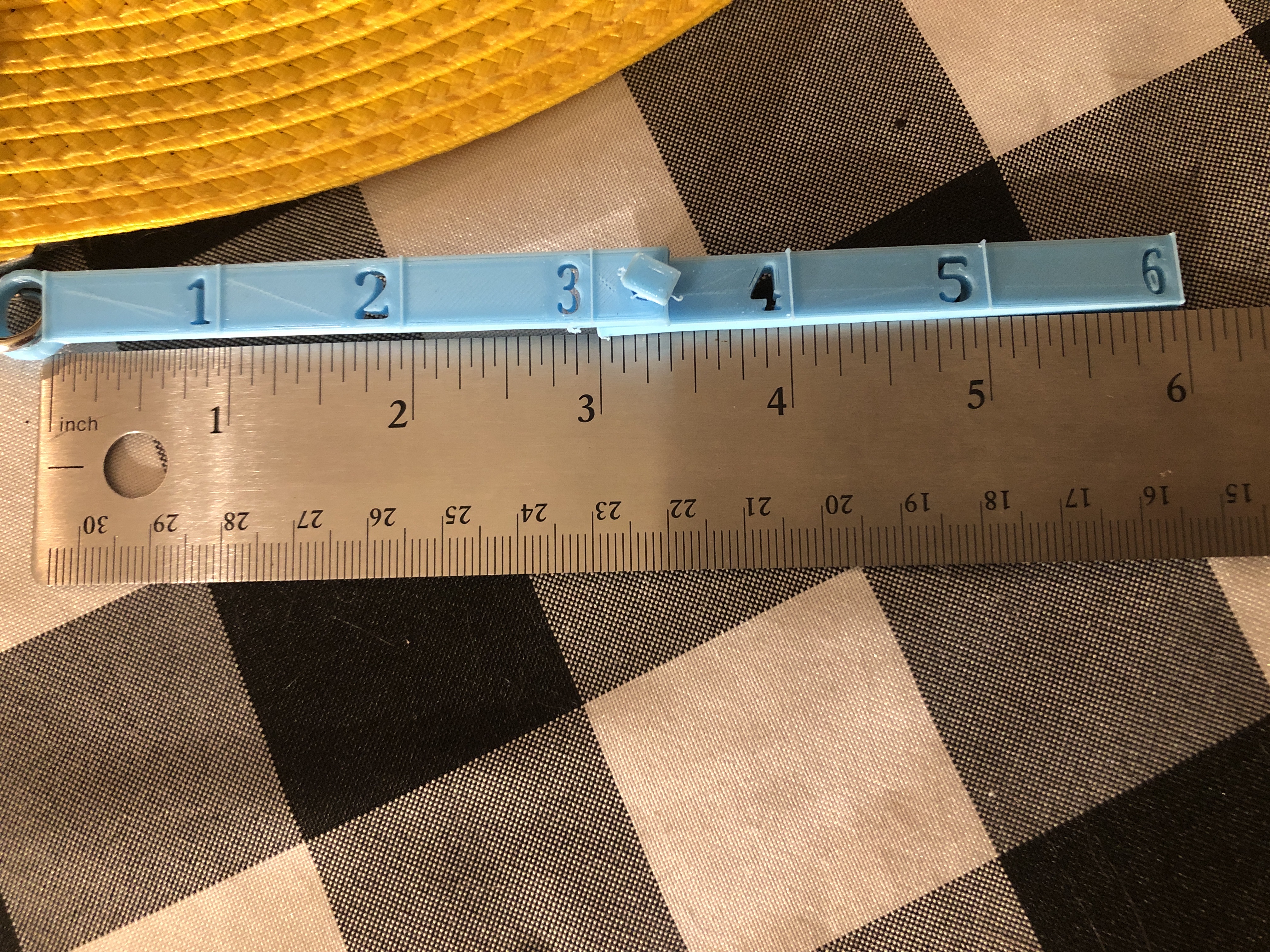 Miniatura 3 do modelo 3D Ruler Key Accessory