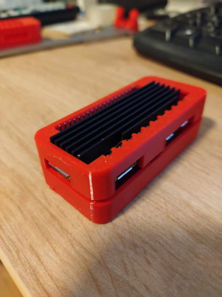 Remix for Raspberry Pi Zero 2 with cooling body