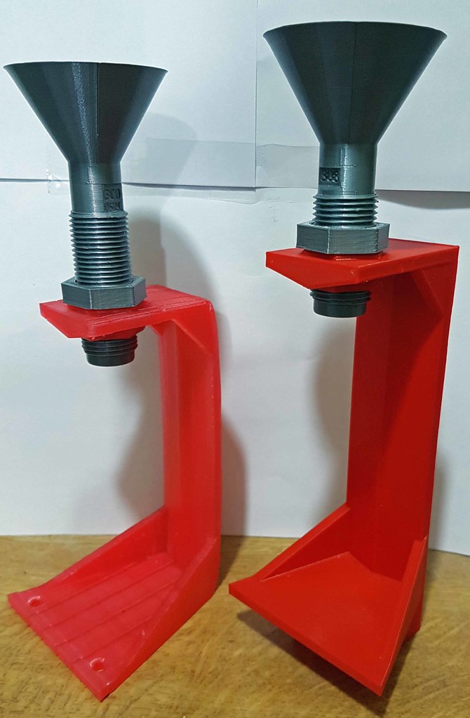 Powder die with funnel by Clinton Download free STL model