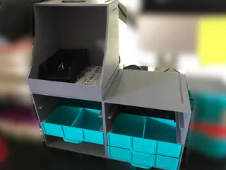 Honda - Connected Drawers for small objects