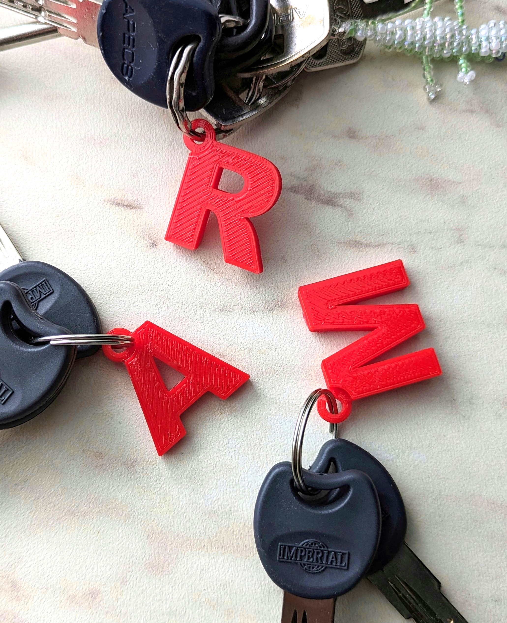 English Letters Keychain Key Tag by 3Dist Download free STL model