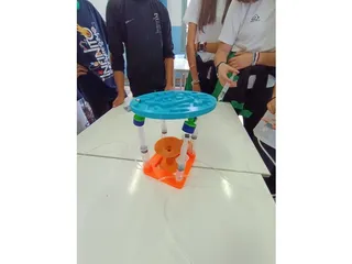 THE SPINNING TOP CONTEST - LEVEL 1