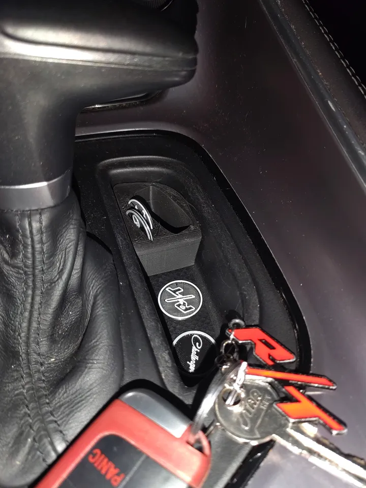 Dodge Challenger Key and coin holder by BuGr27 | Download free STL