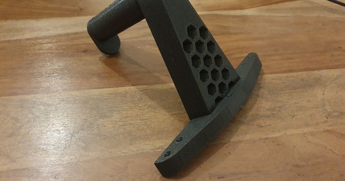 Spool holder under table by Fierce Pears | Download free STL model ...