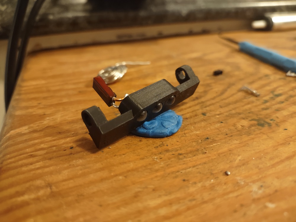 HeroMe 3Led fan mount 3D model thumbnail