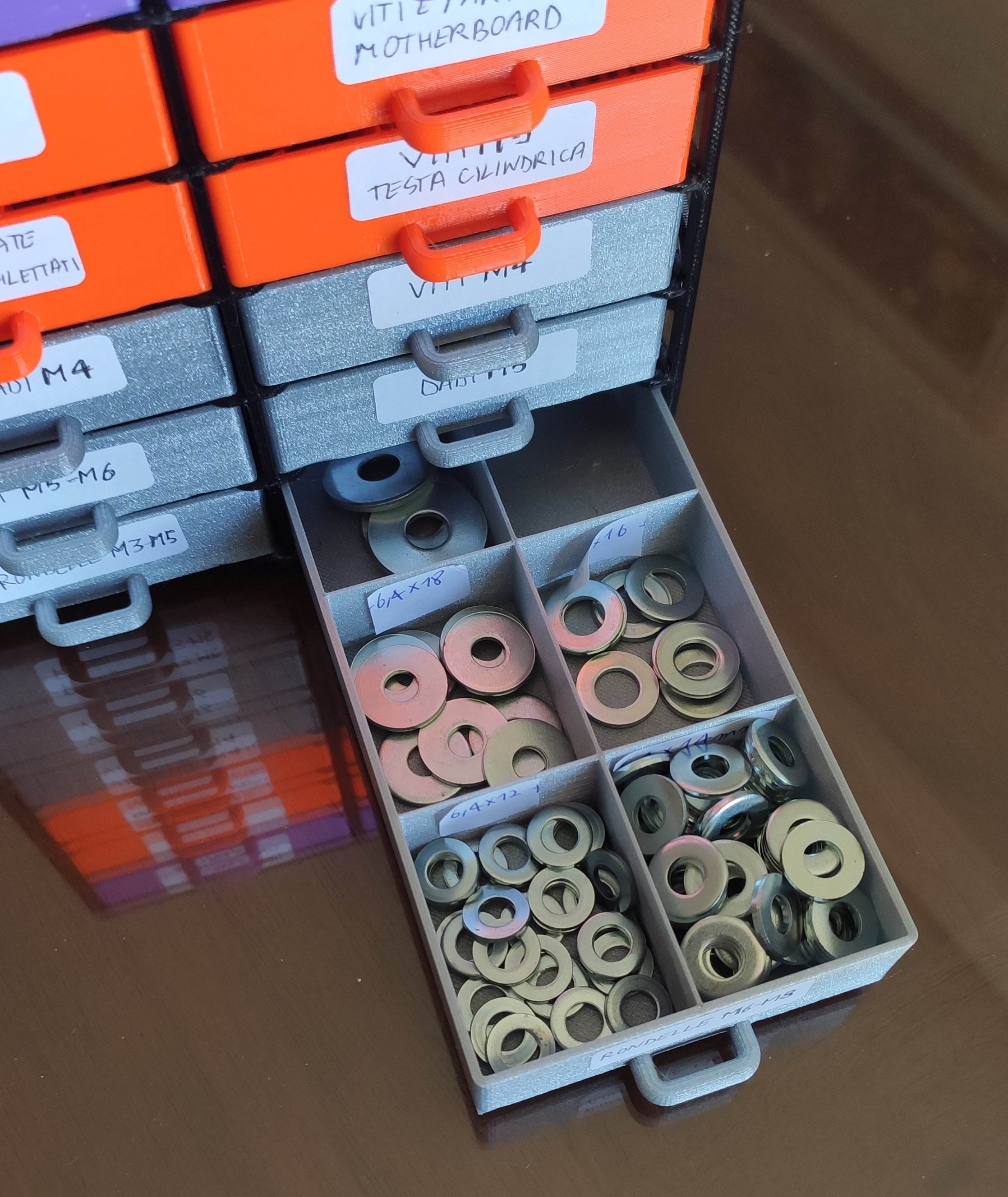 Box/shelf with drawers for nuts and bolts by Emanuele I Download free