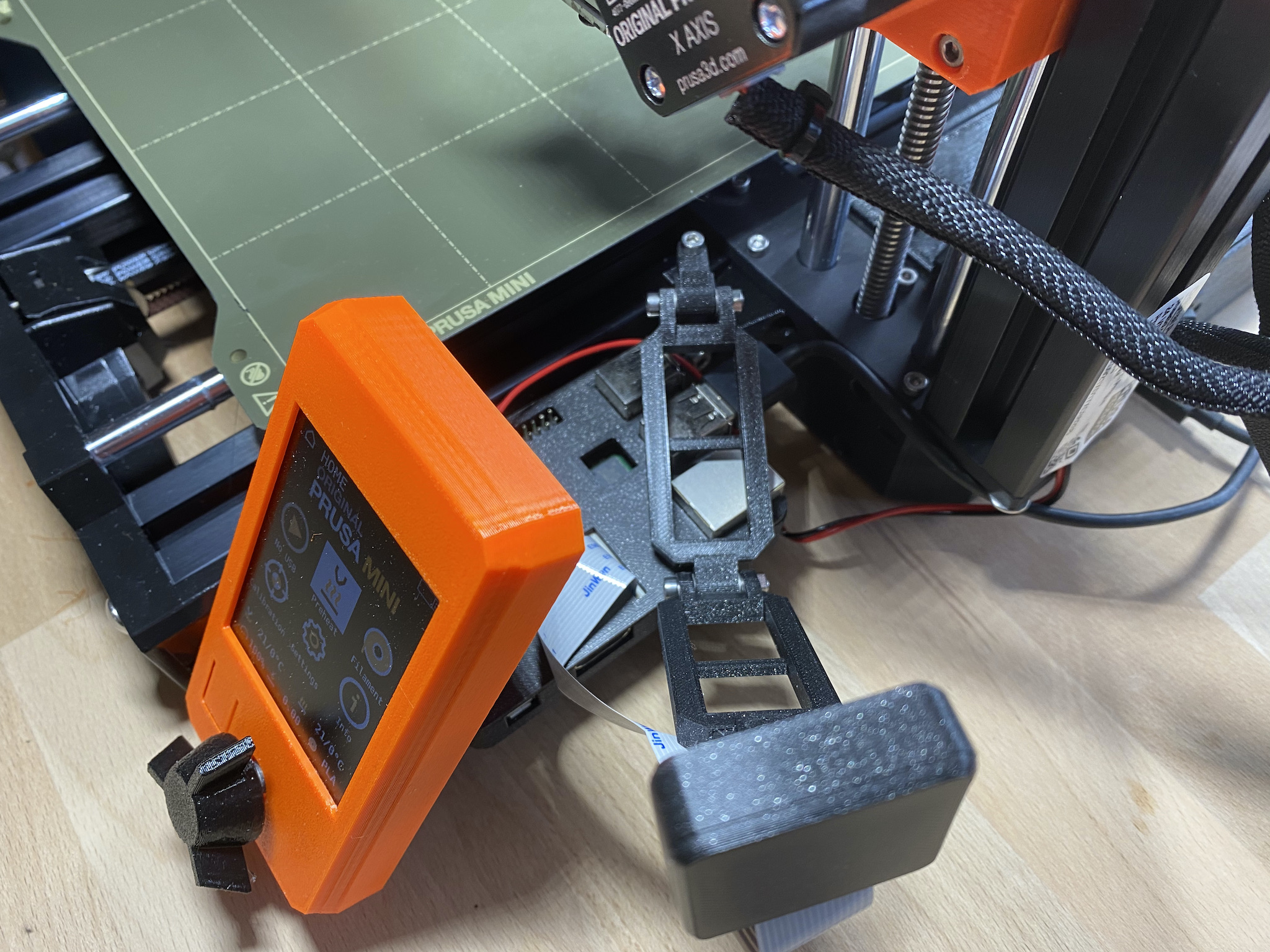 Slim Riser for Camera Mount for Prusa Mini to place besides Raspberry Enclosure