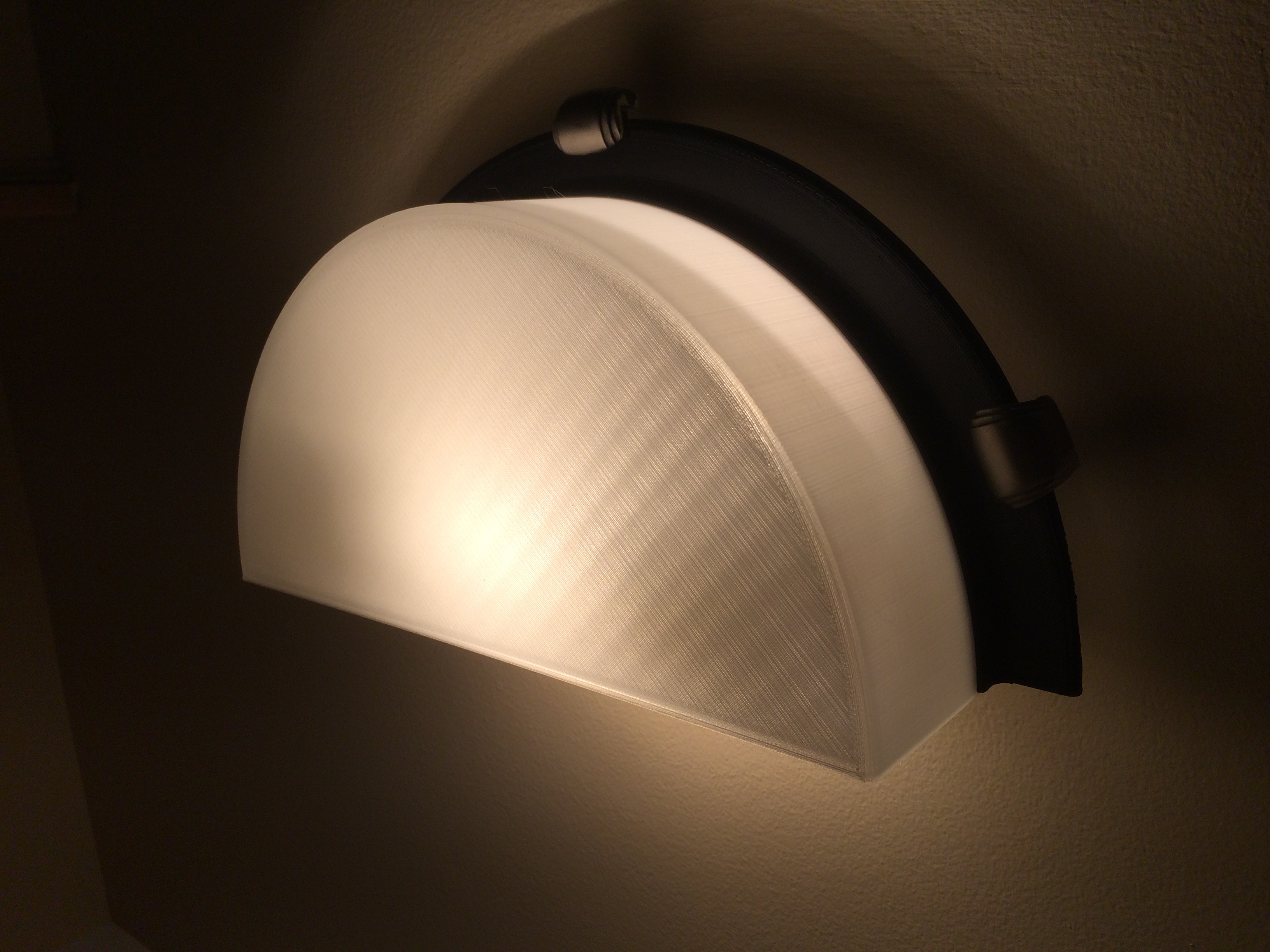 Wall sconce light shade