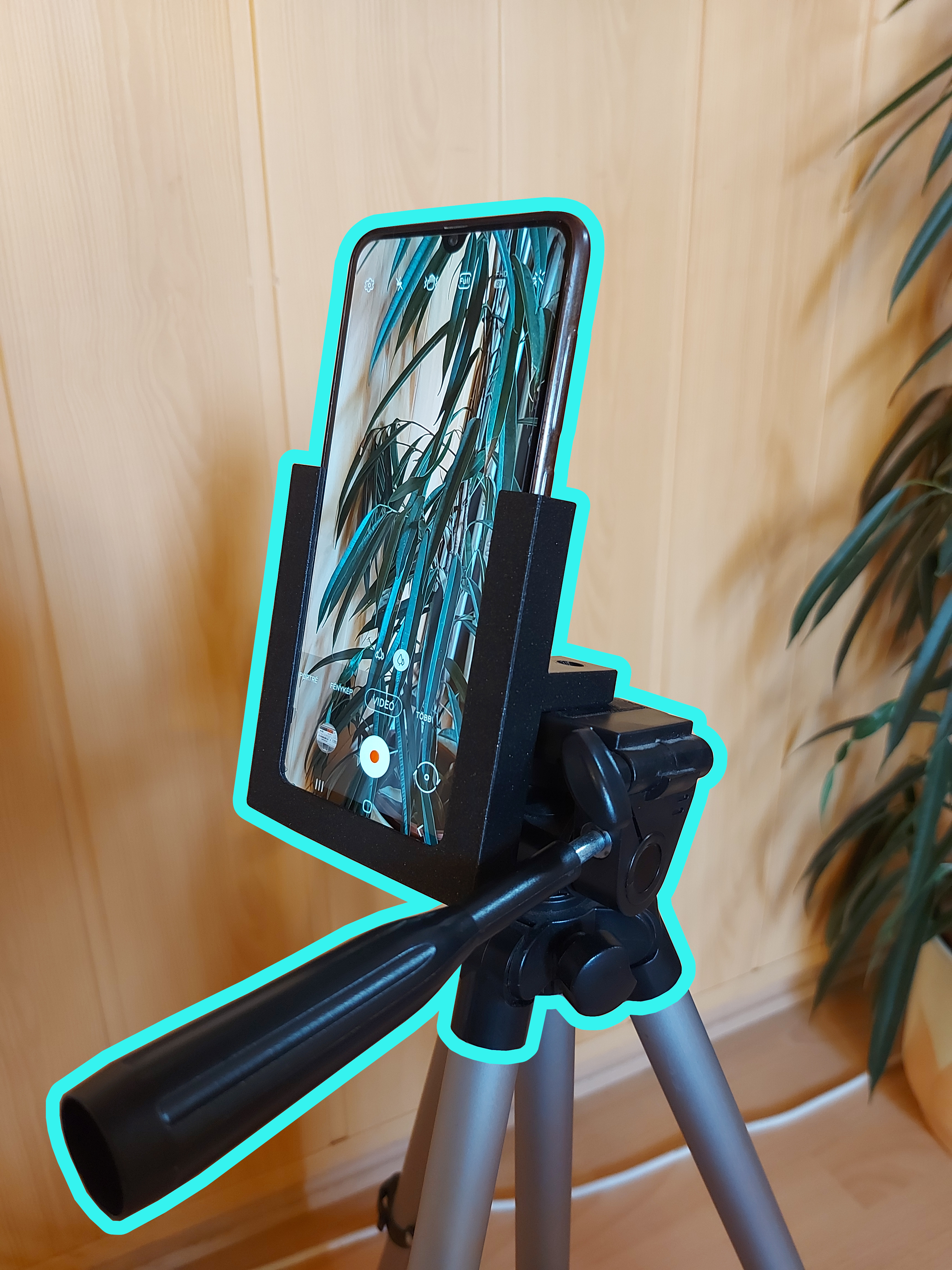Phone holder for camera stand