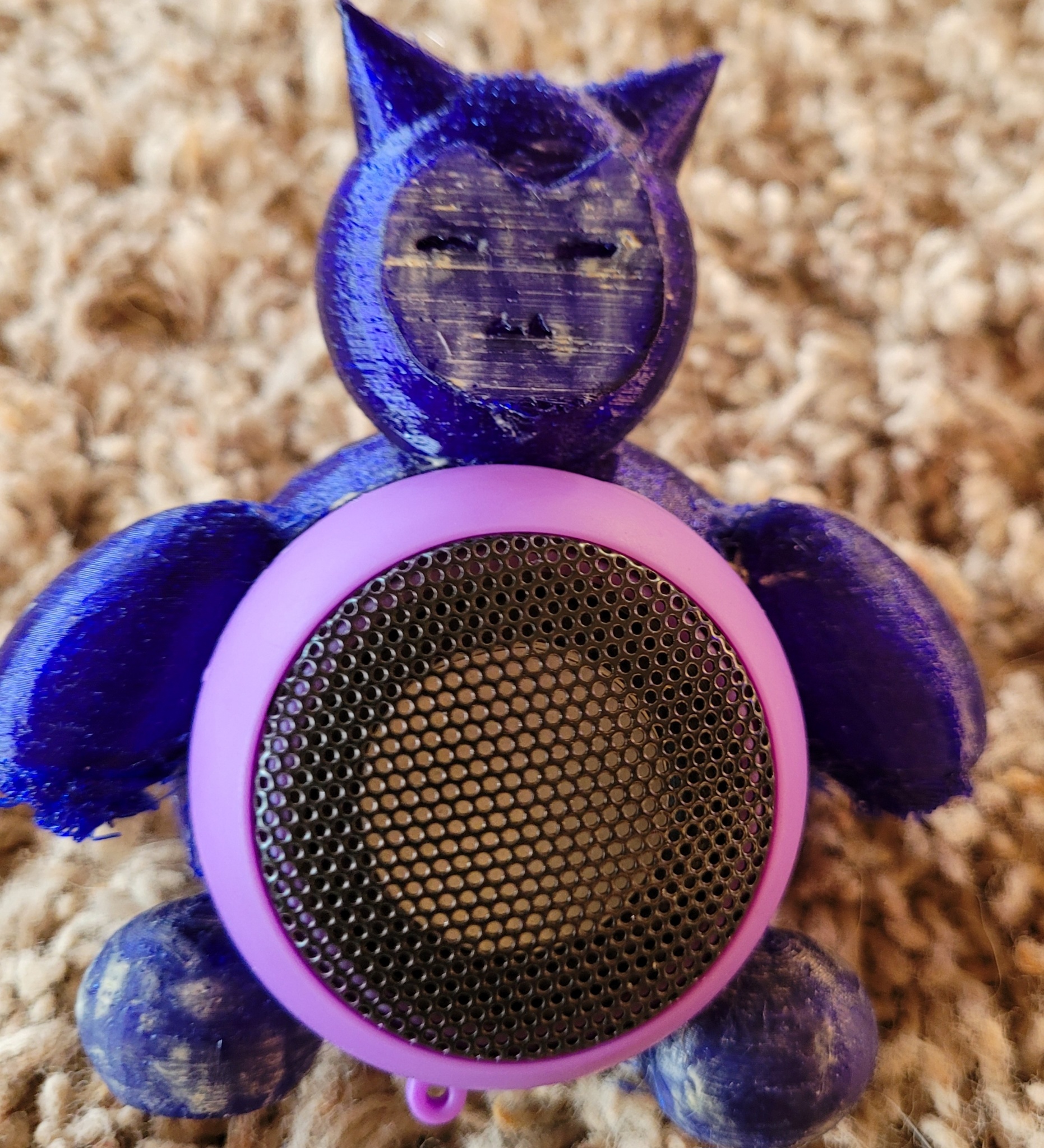 Snorlax speaker holder for Qube 500