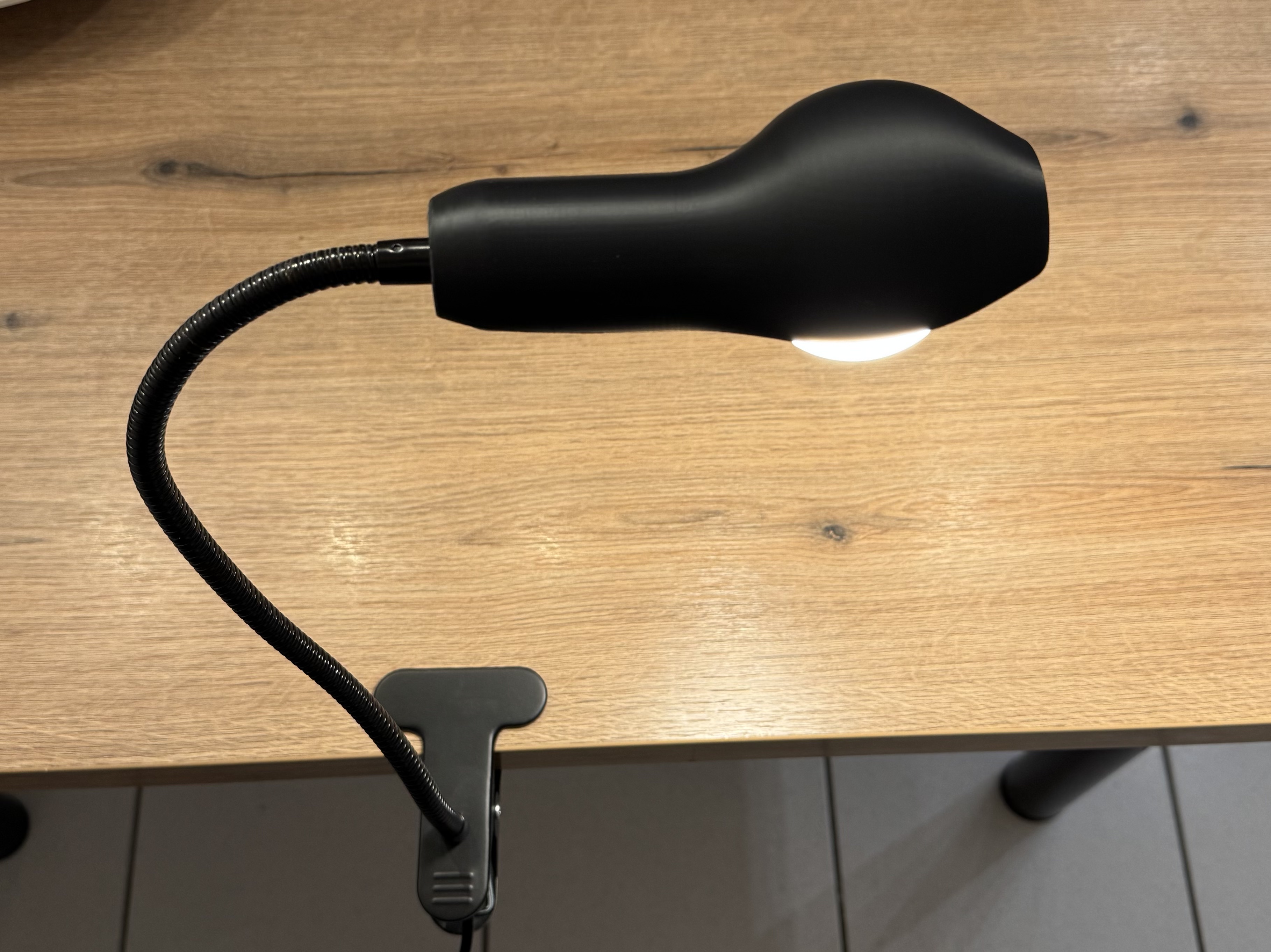 Lamp Shade for E27 Clamp Lamp with Snap-On Design