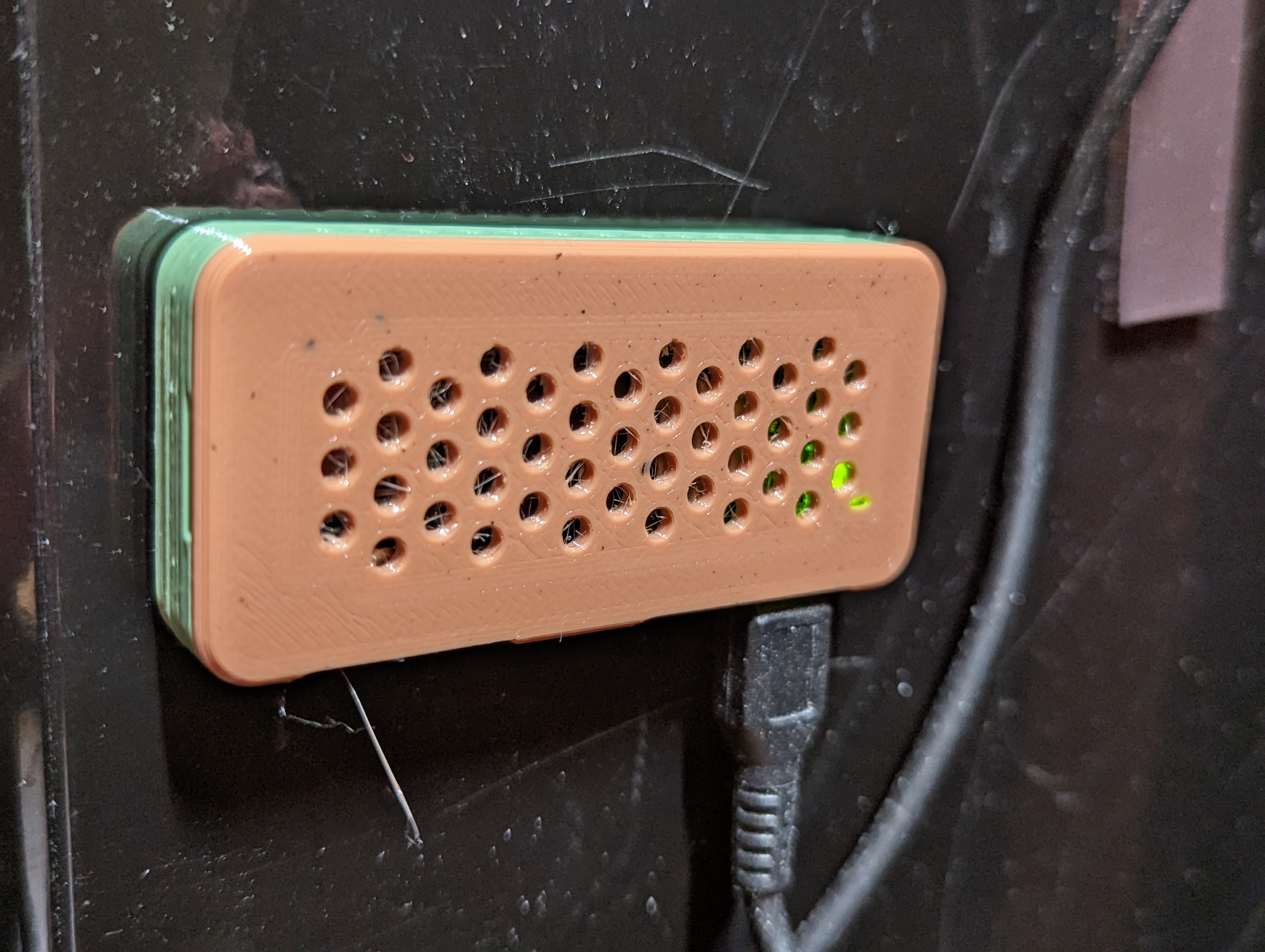 Magnetic Raspberry Pi Zero 2 W Case