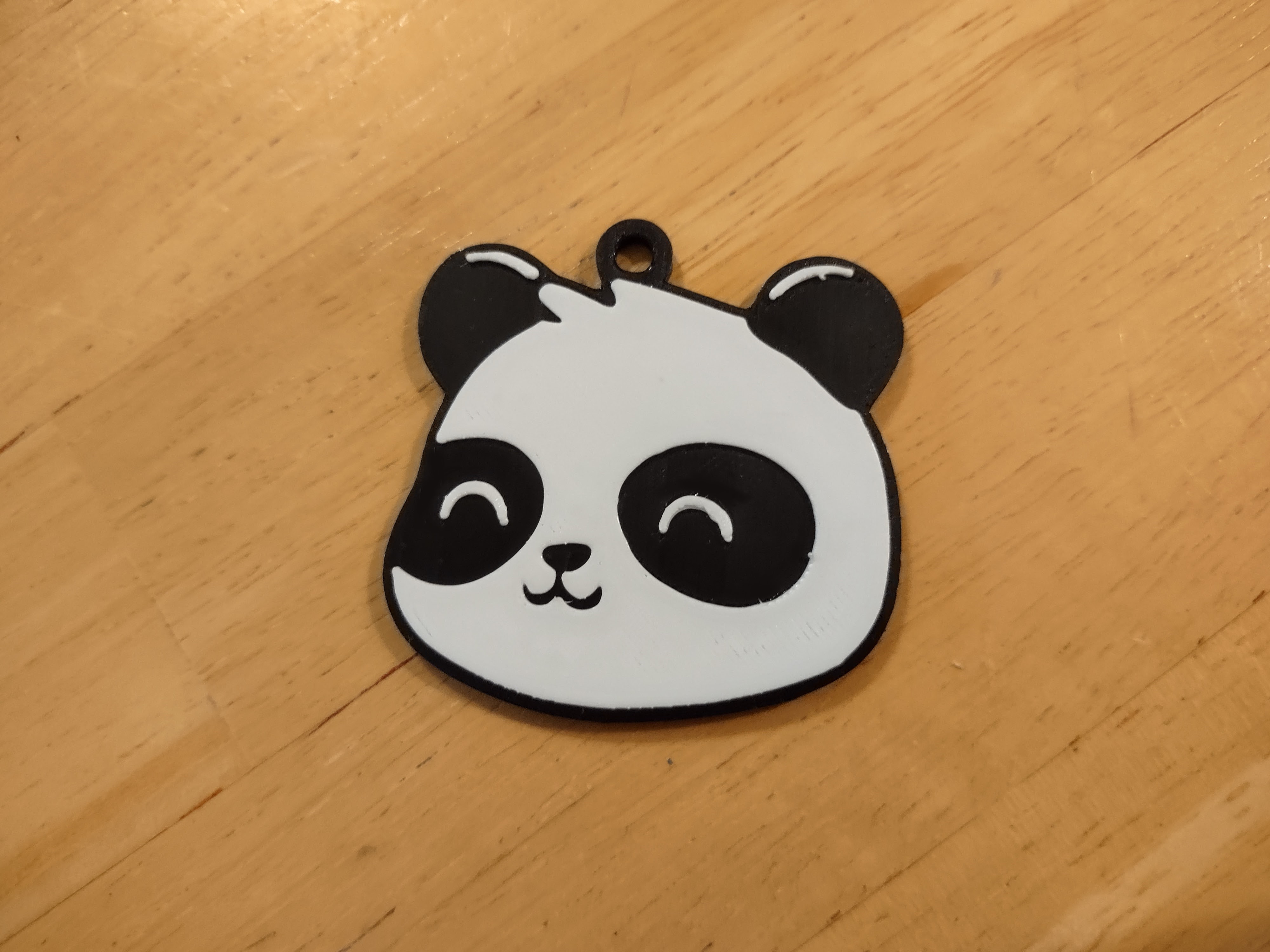 Miniatura 2 do modelo 3D Happy Panda Keychain