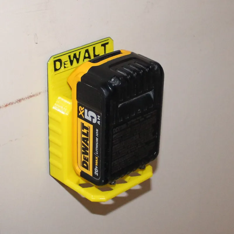 DeWALT Battery Holder by Matt Boyer Download free STL model